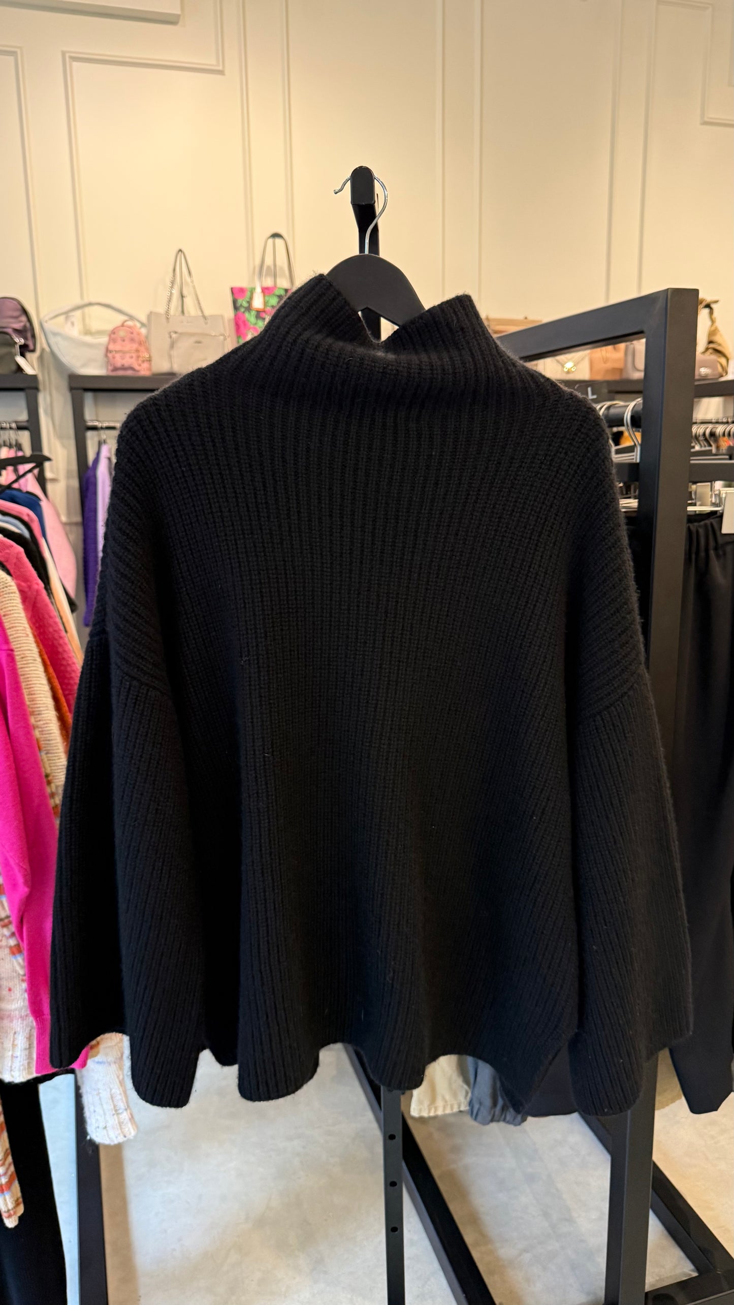 The Row - Size M