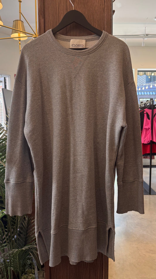 Closed - Size S