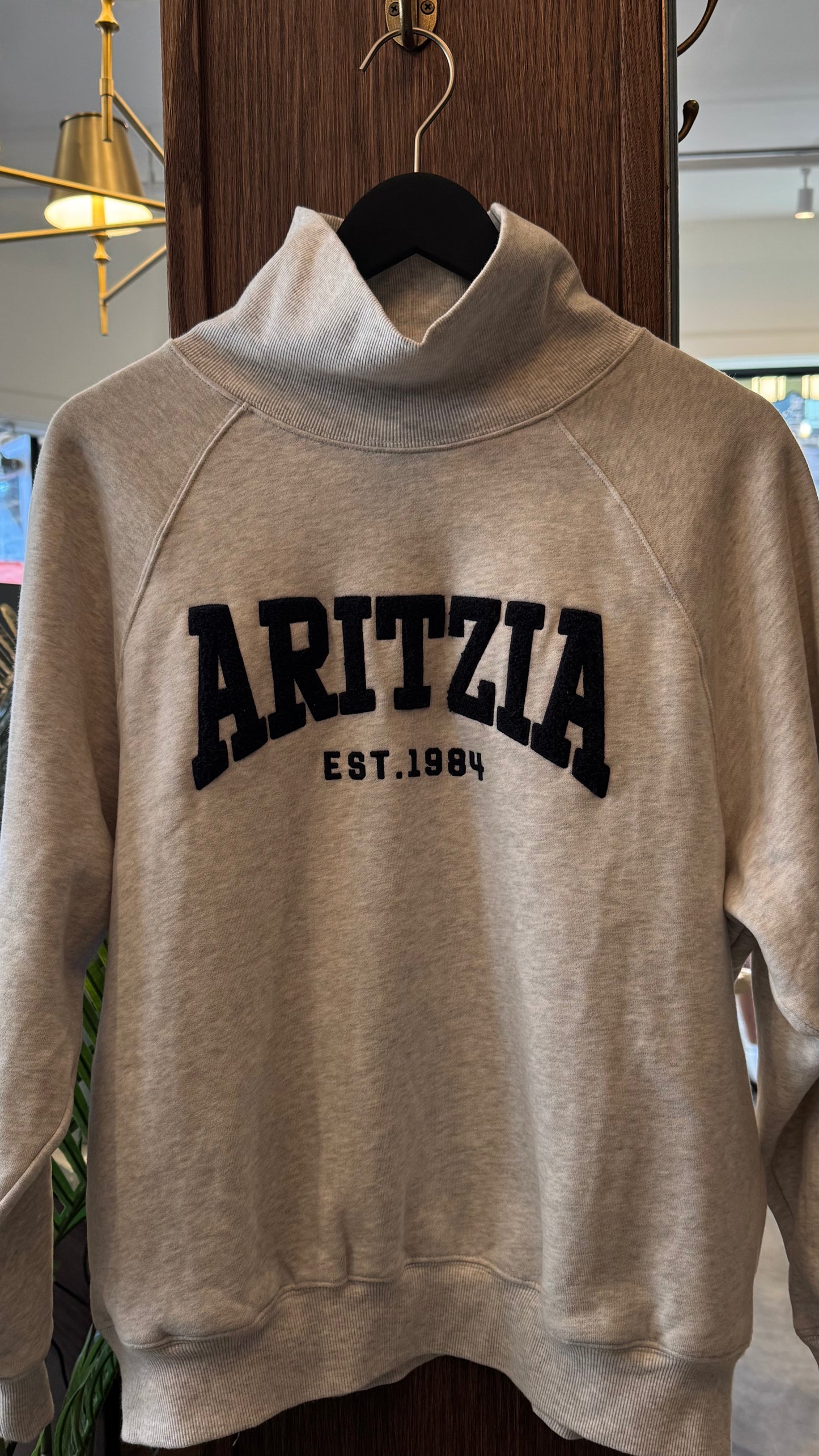 Aritzia - Size XS