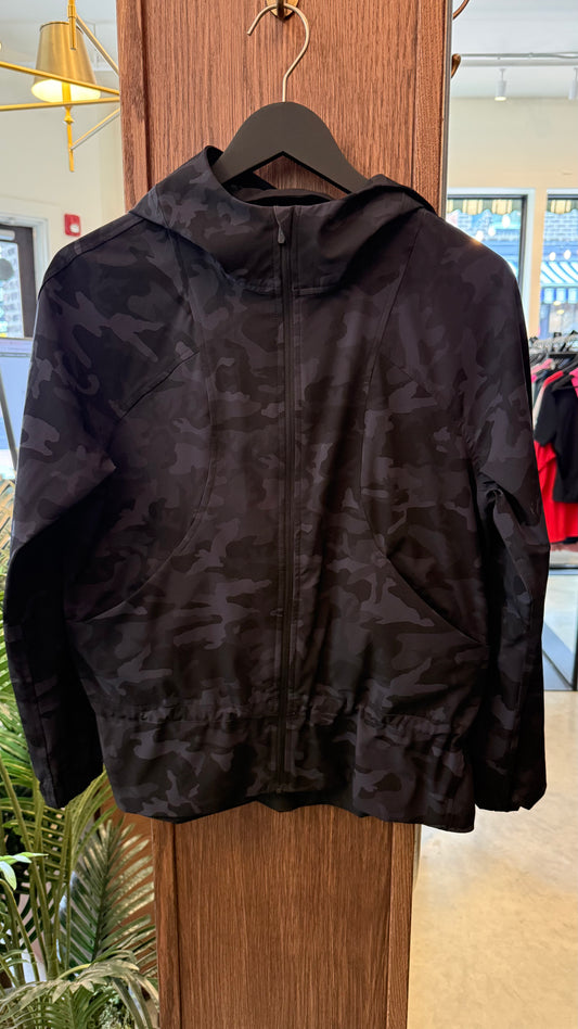 Lululemon - Size 6