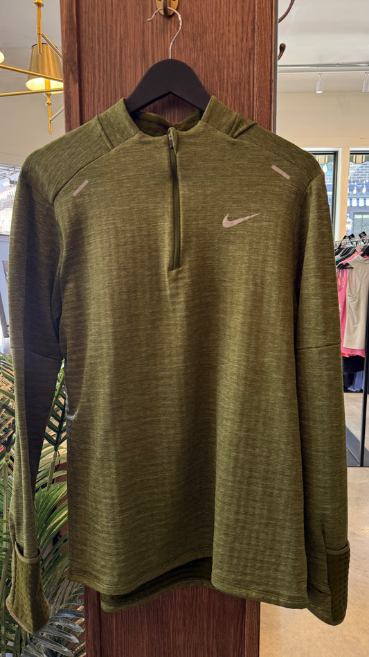Nike - Size L