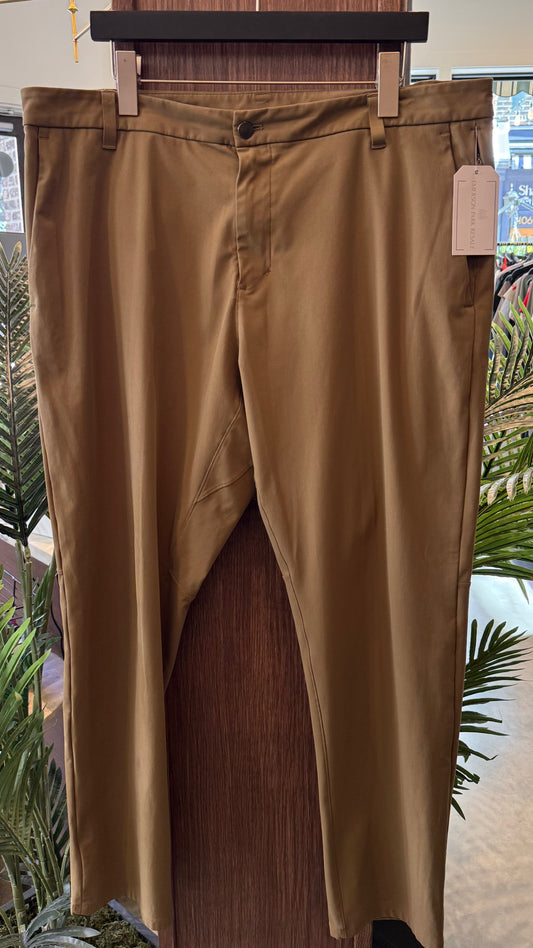 Men’s Lululemon- Size 38