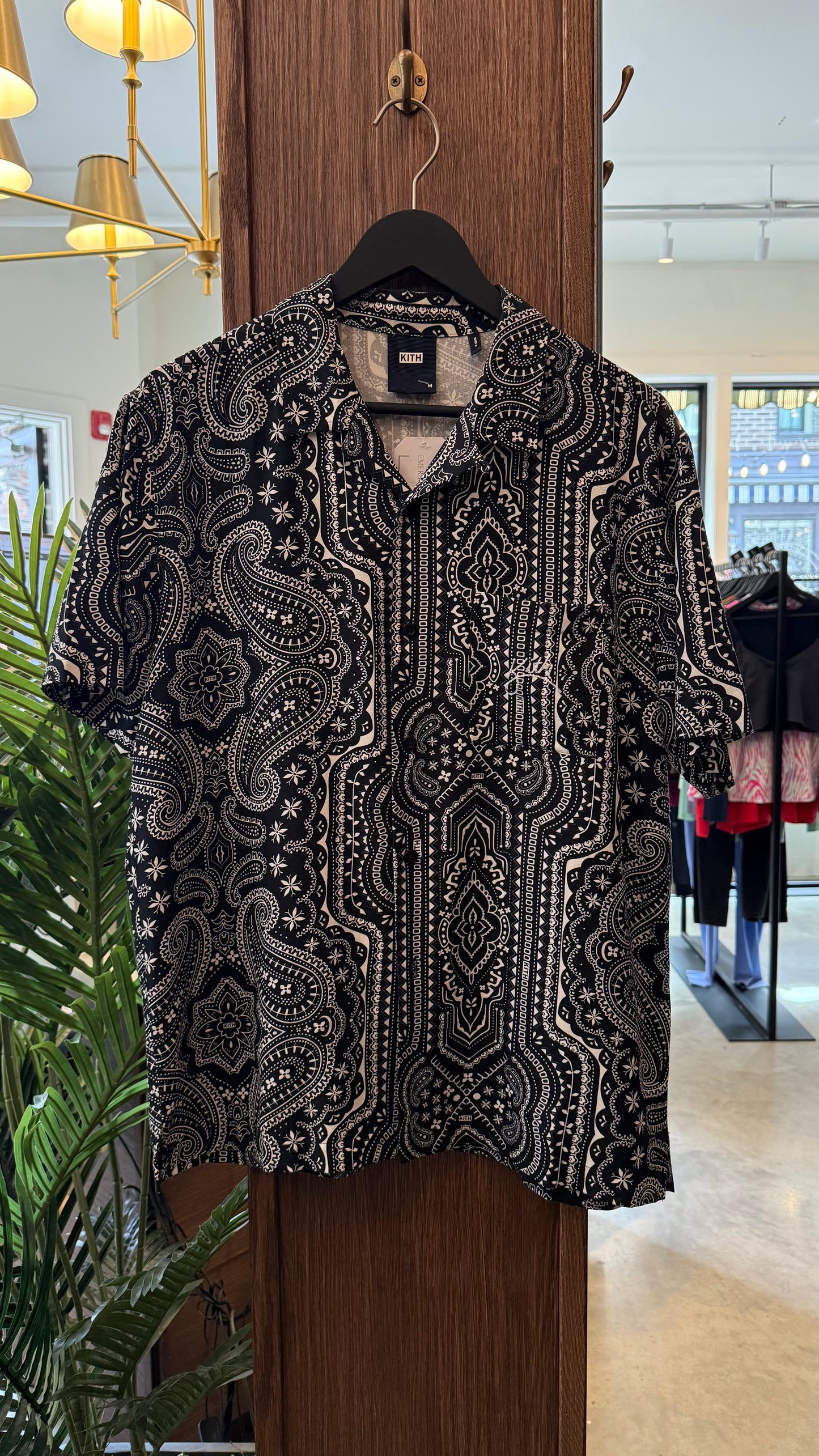 Kith - Size M