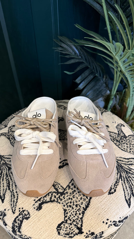 Alo - Size 7.5