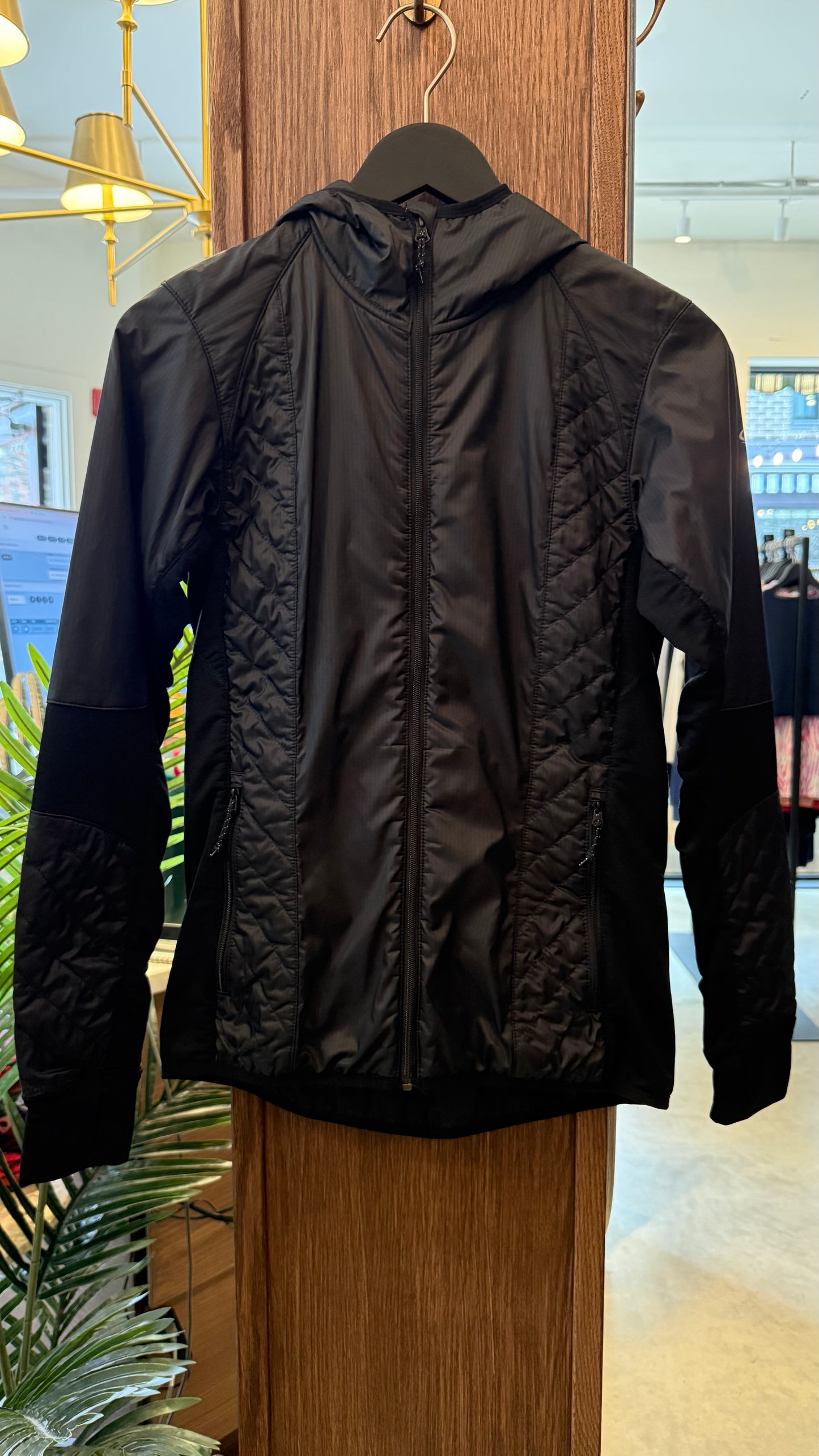 Icebreaker Jacket - Size S