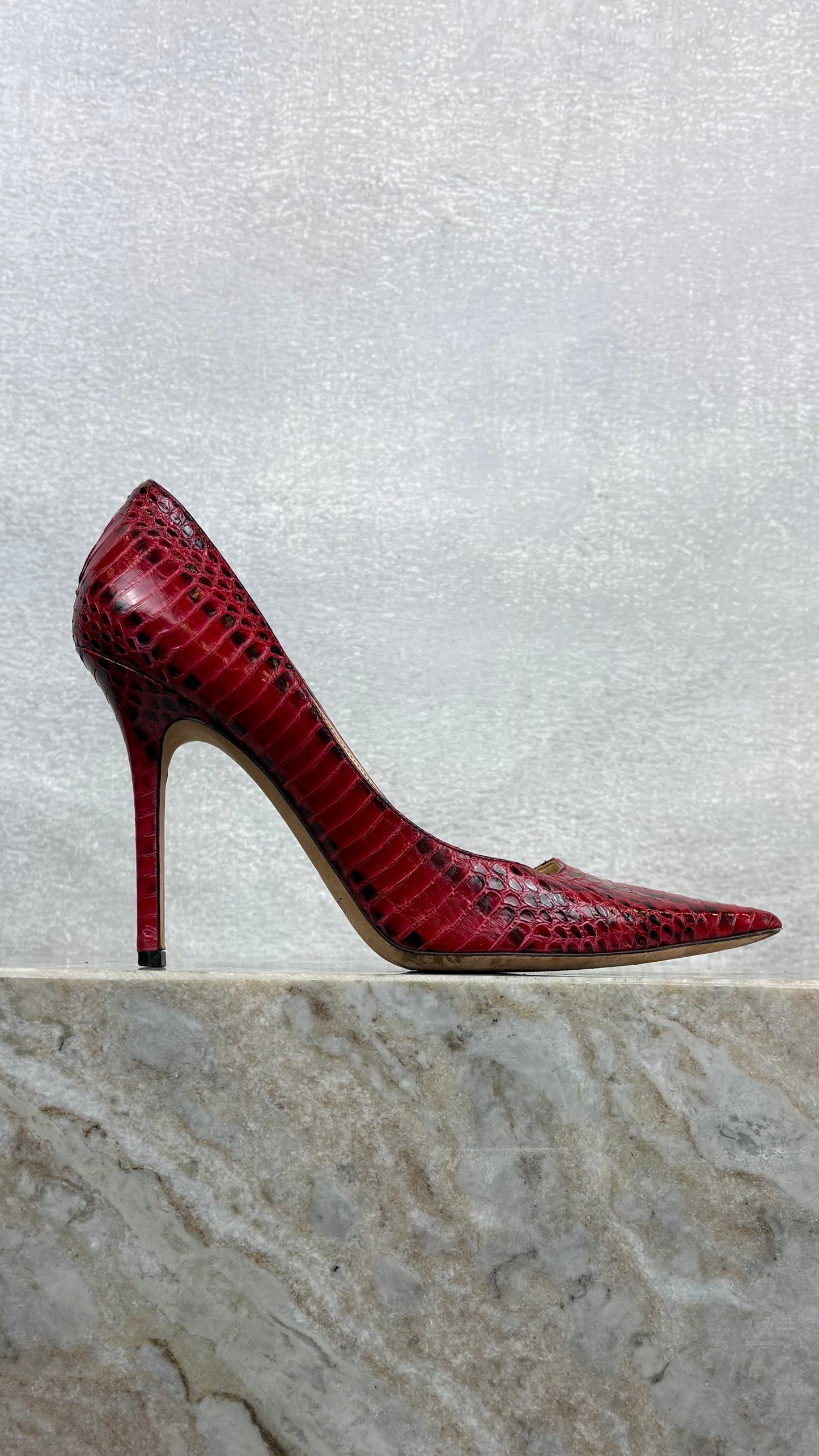 Jimmy Choo - Size 39