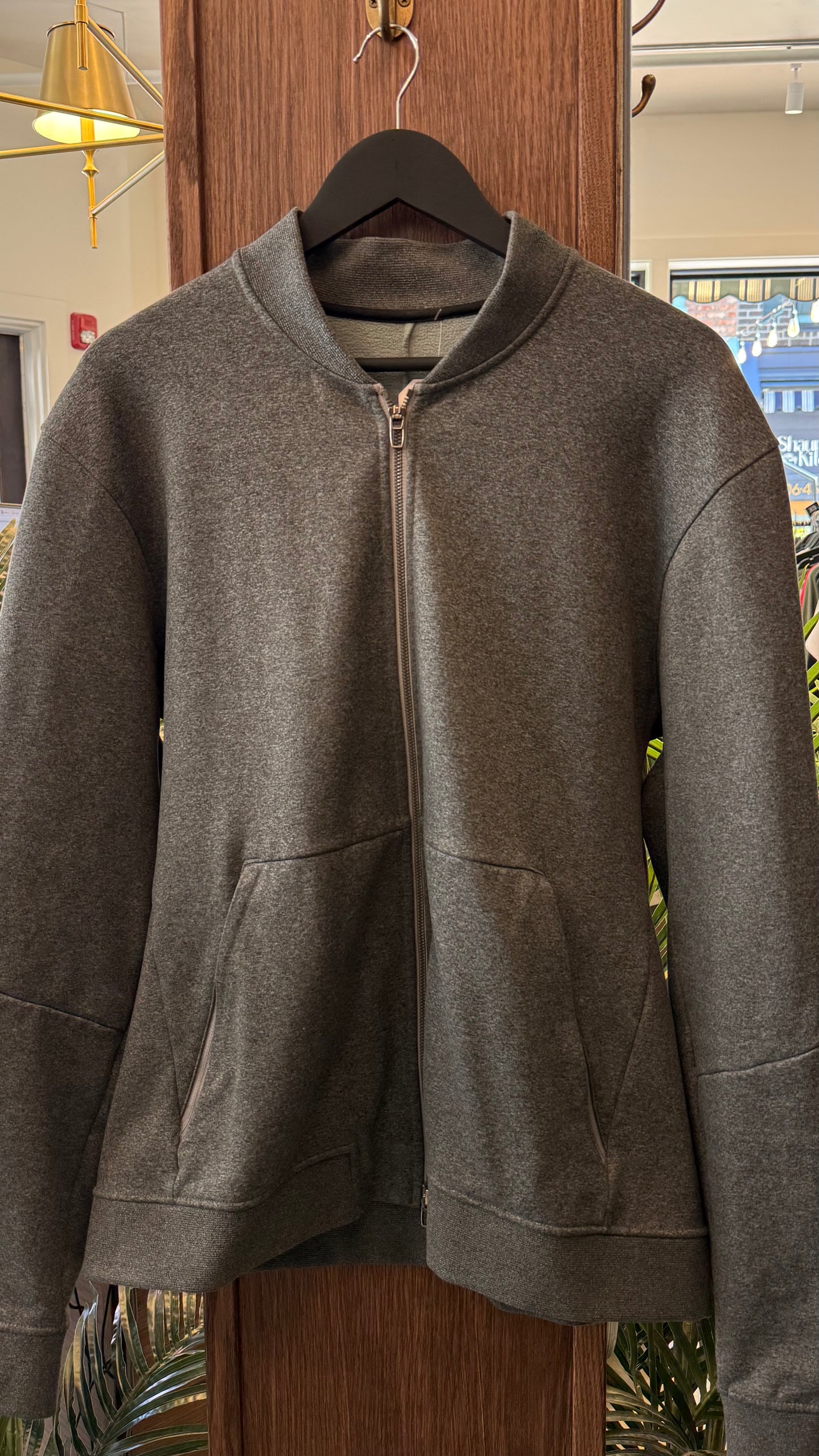 Men’s Lululemon - Size XL