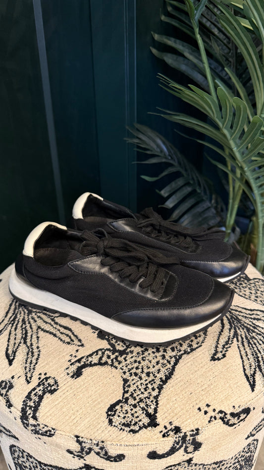 The Row - Size 36