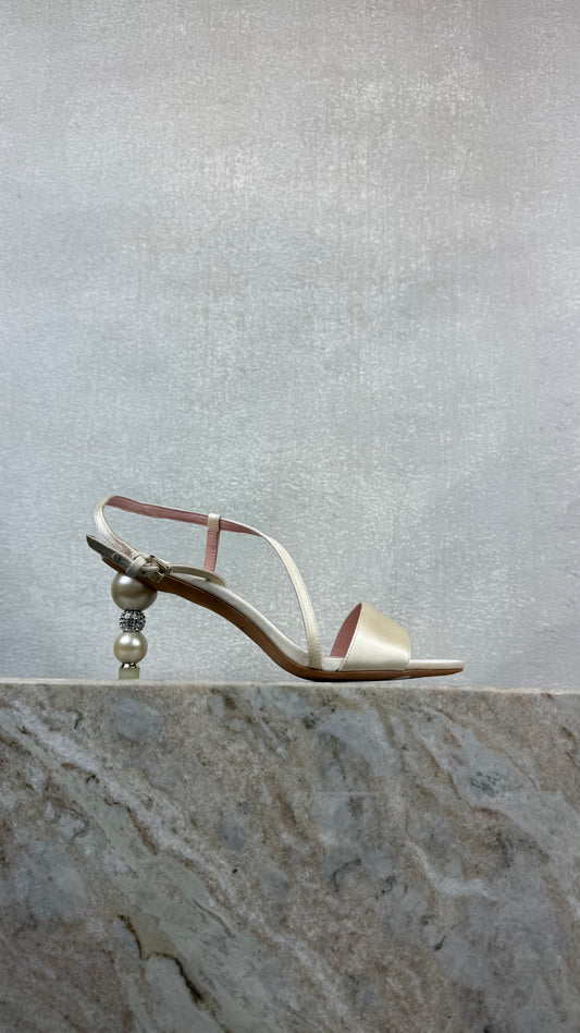 Kate Spade - Size 6
