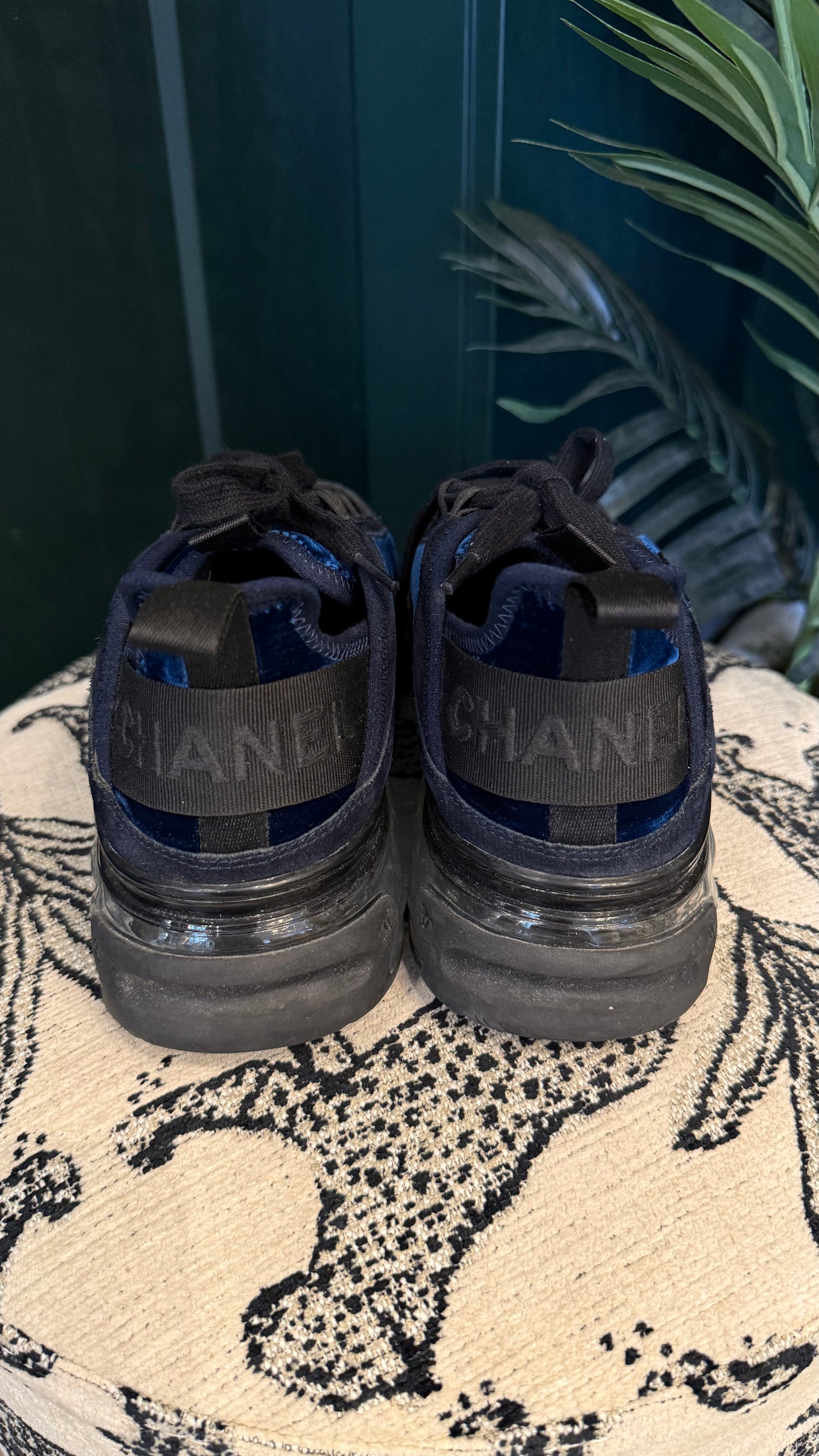Chanel - Size 37.5