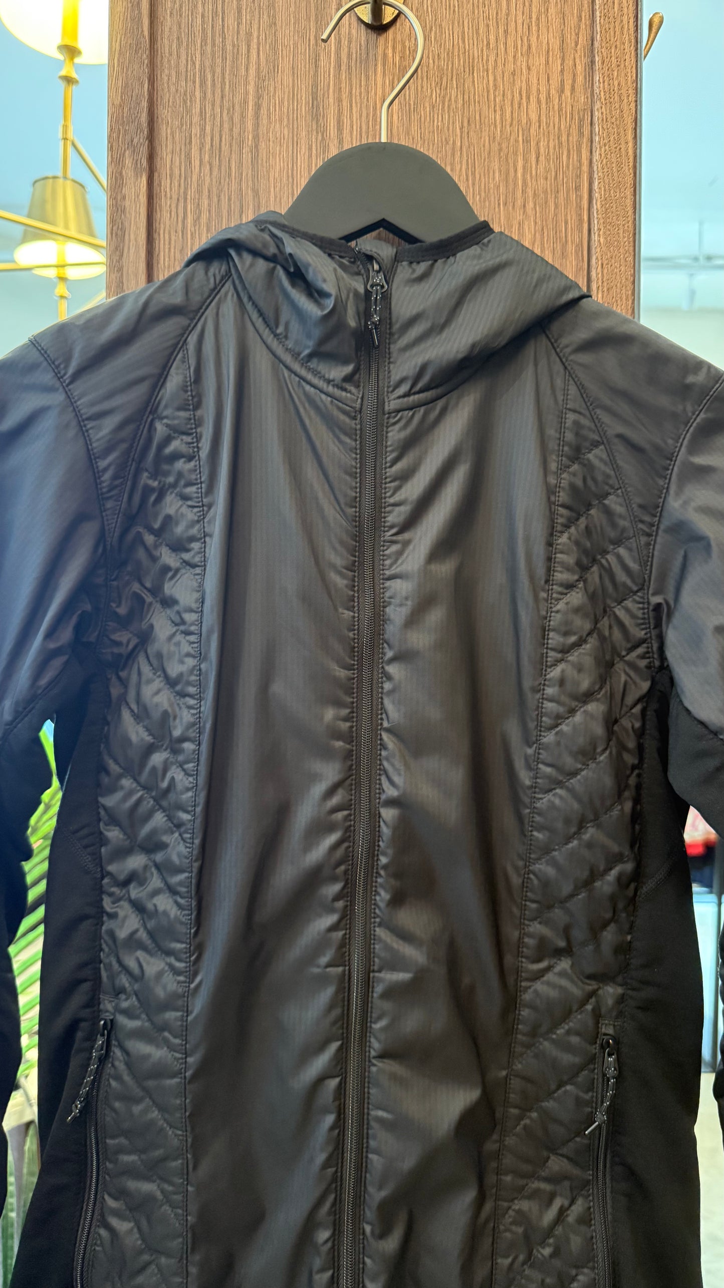 Icebreaker Jacket - Size S