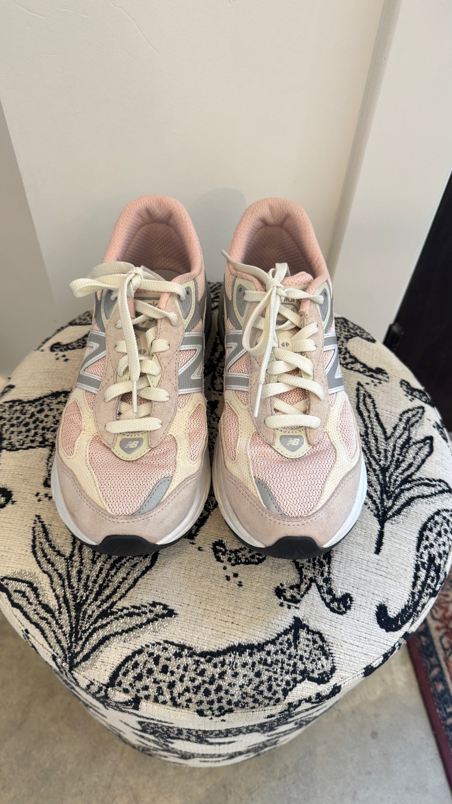 New Balance 990 - Size 6.5