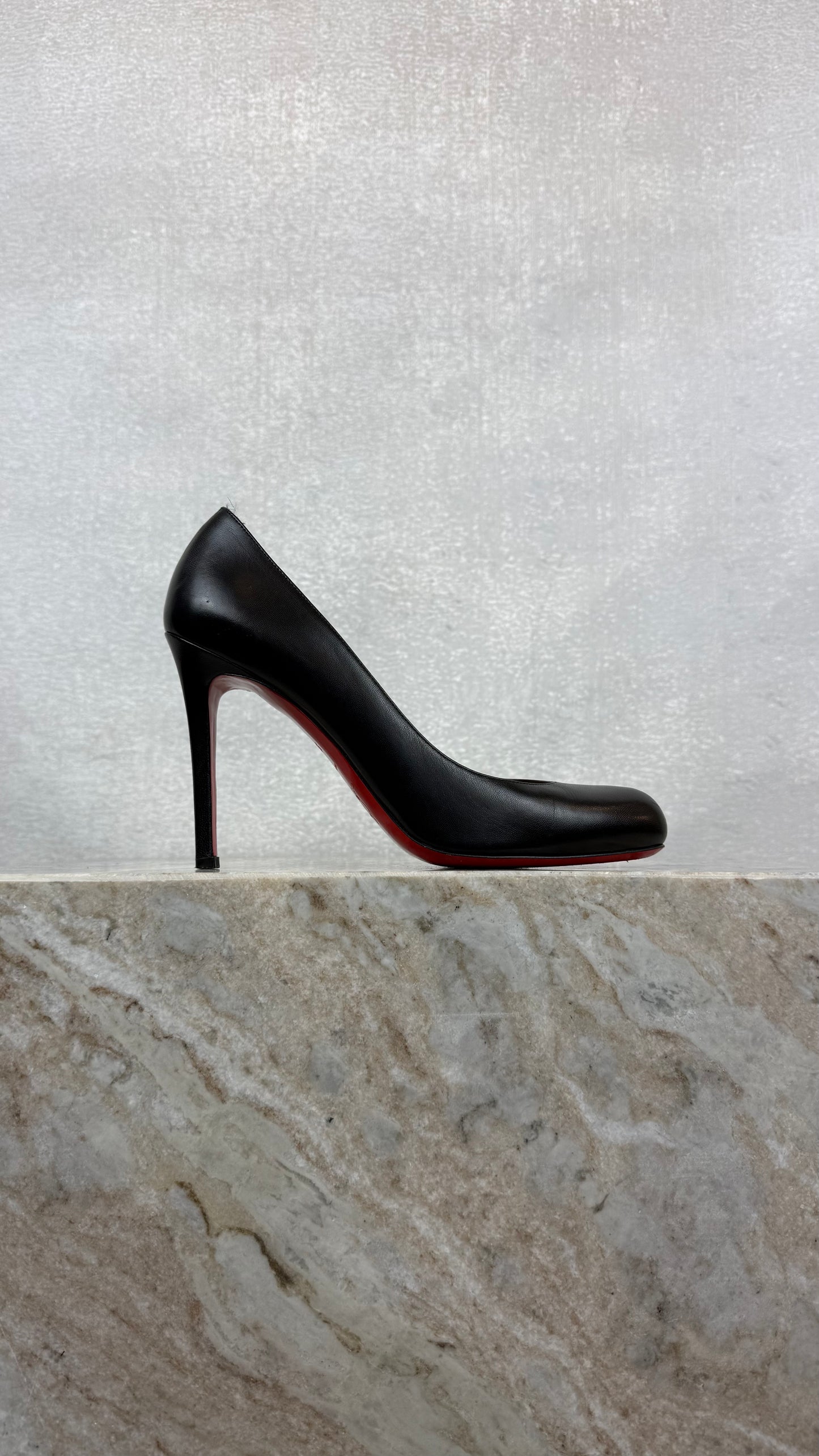 Christian Louboutin - Size 38.6