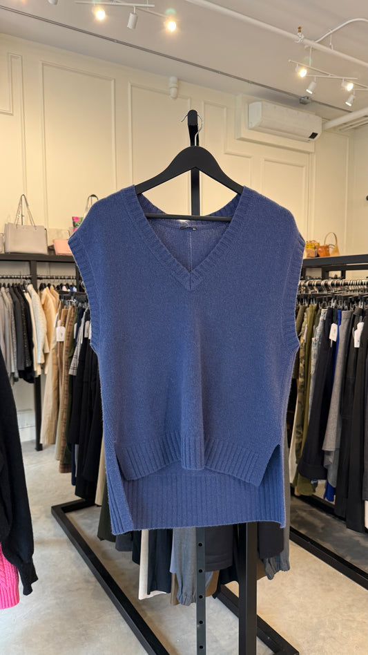 Joseph - Size M