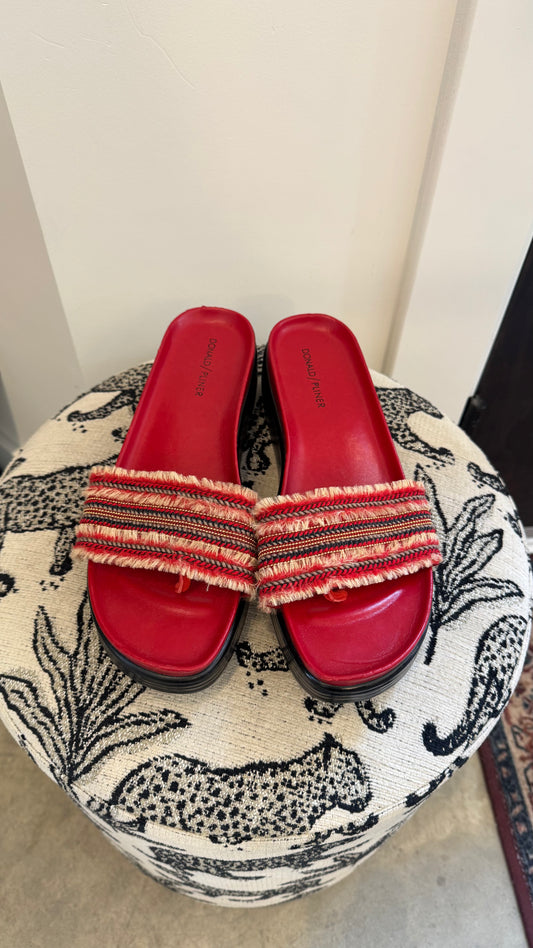 Donald Pliner Sandal - Size 11