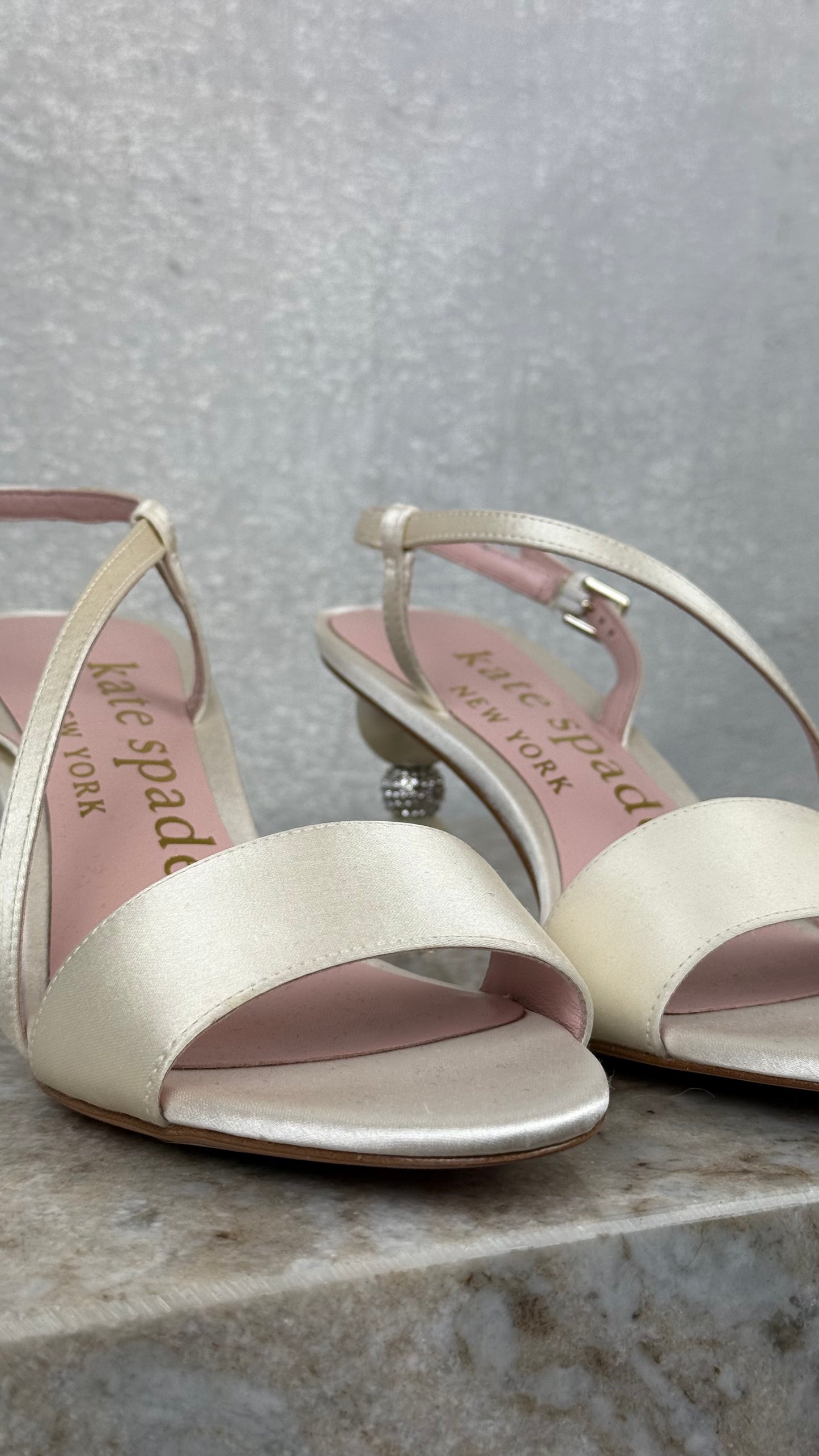 Kate Spade - Size 6