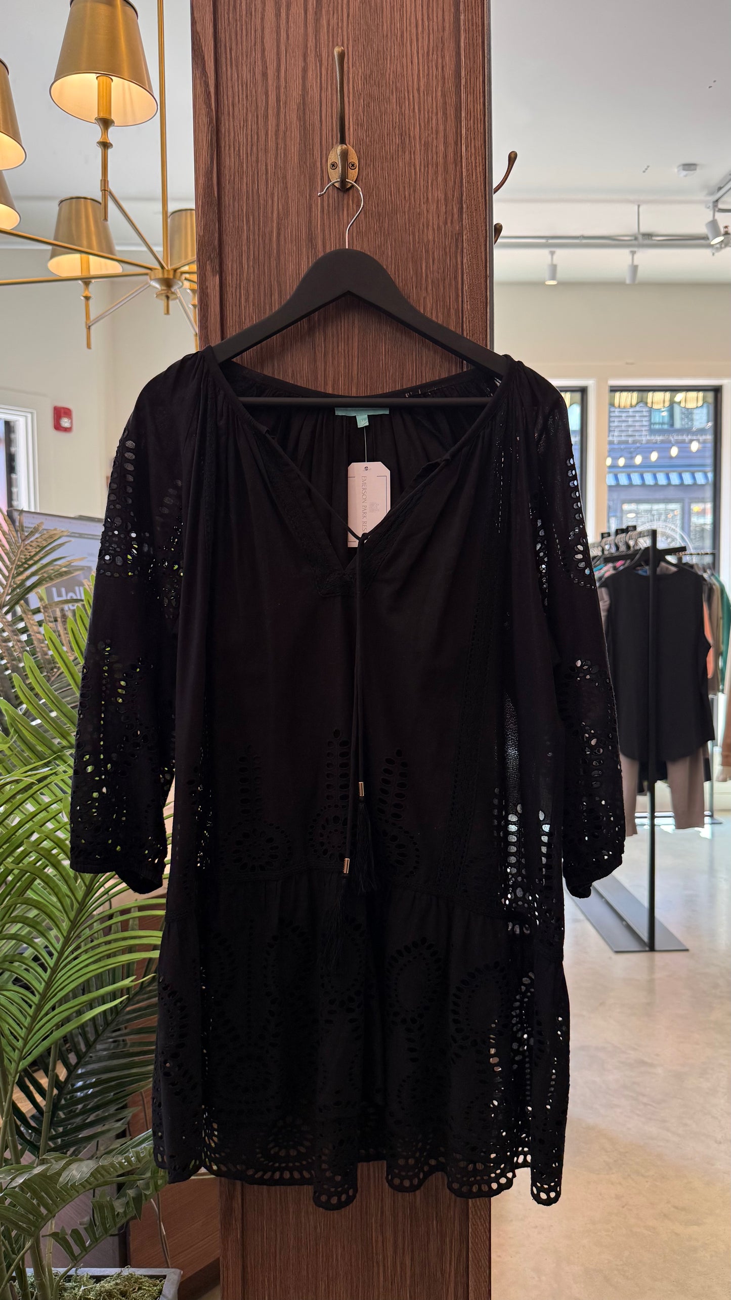 Melissa Obadash - Size M