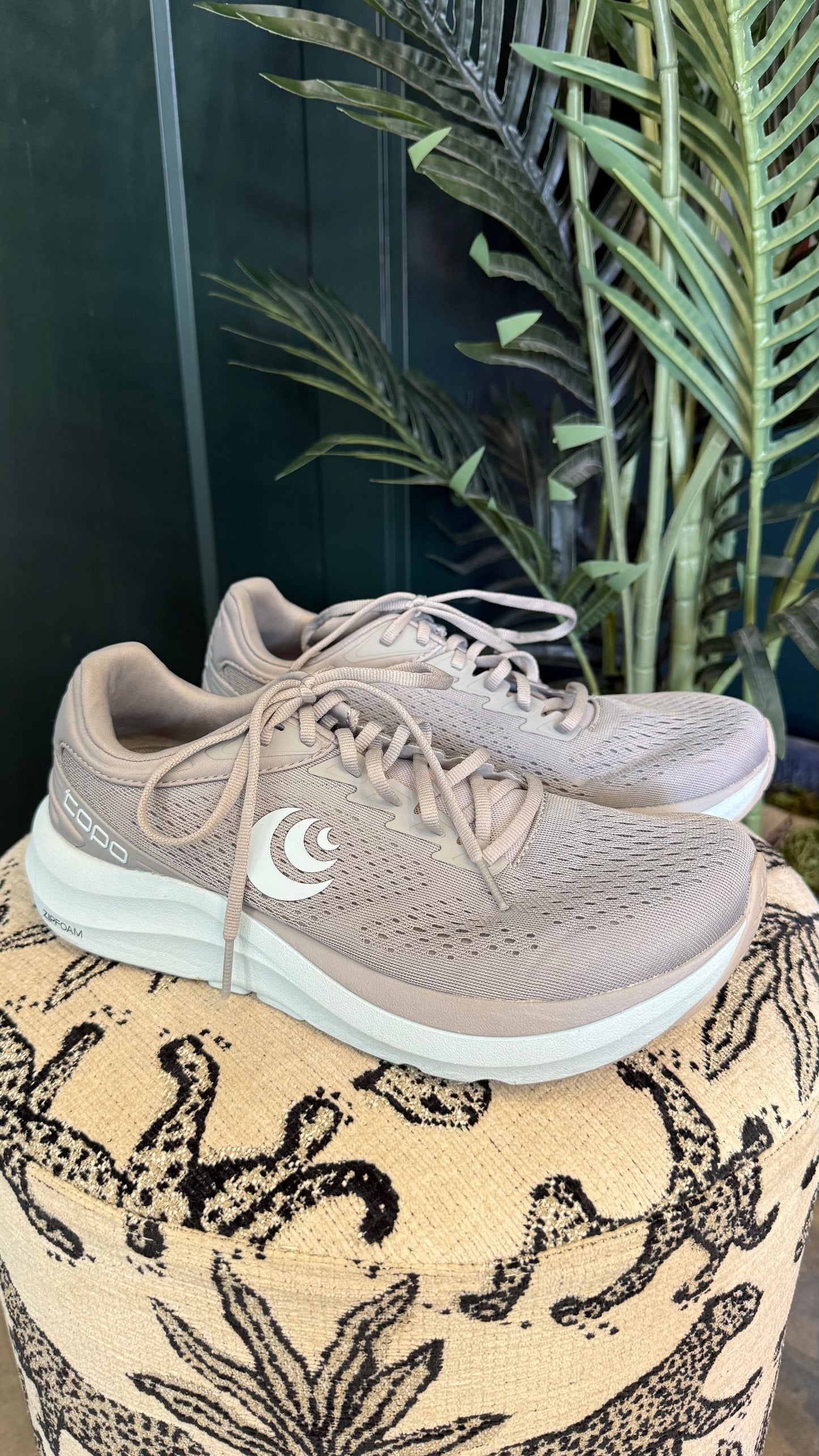 Topo - Size 9