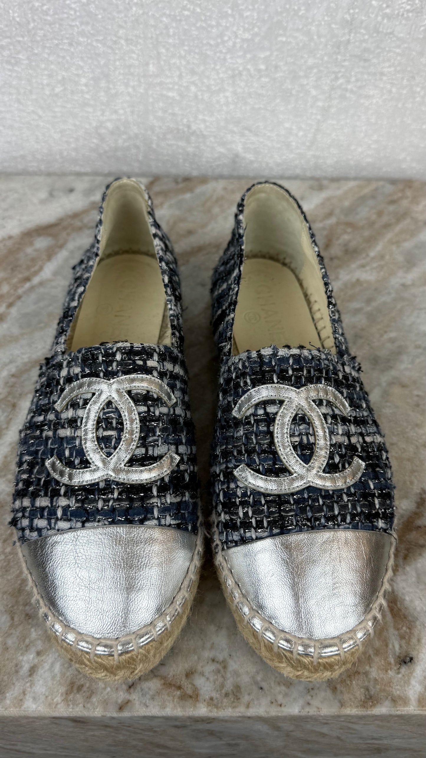 Chanel - Size 37