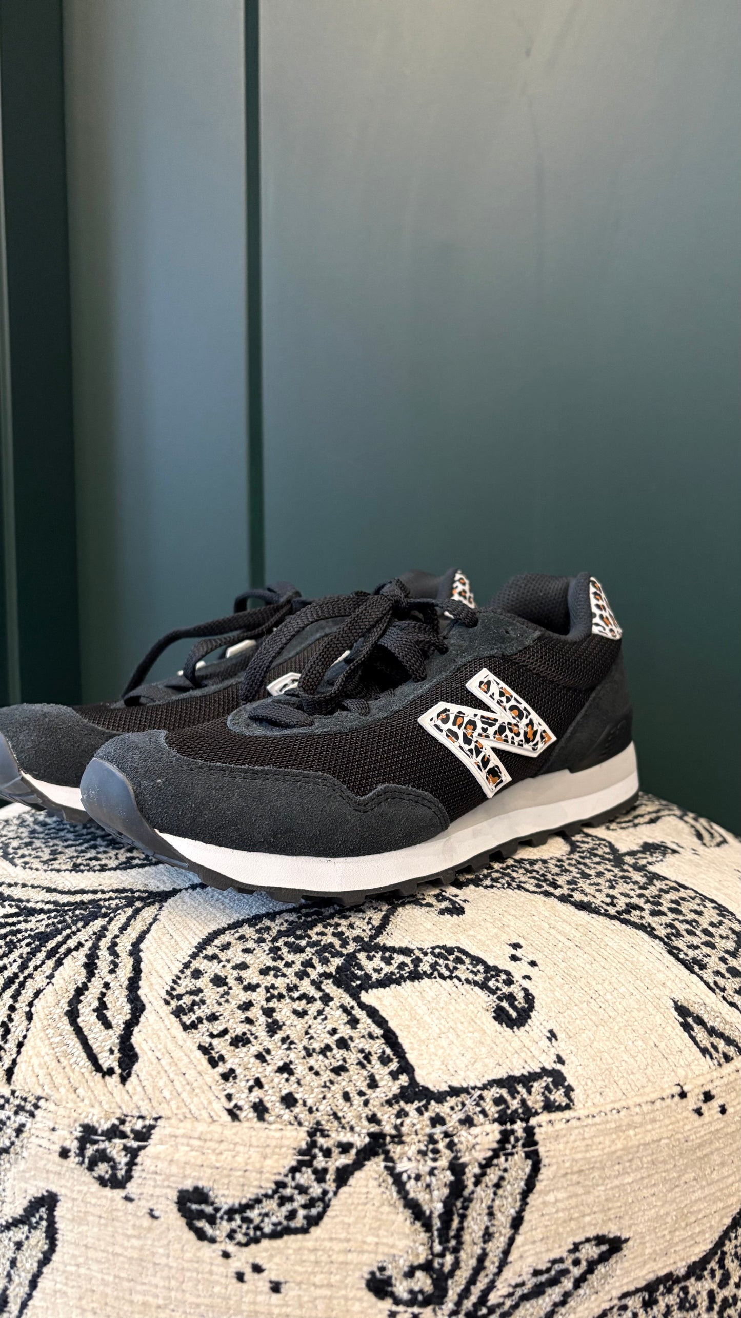 New Balance - Size 6.5