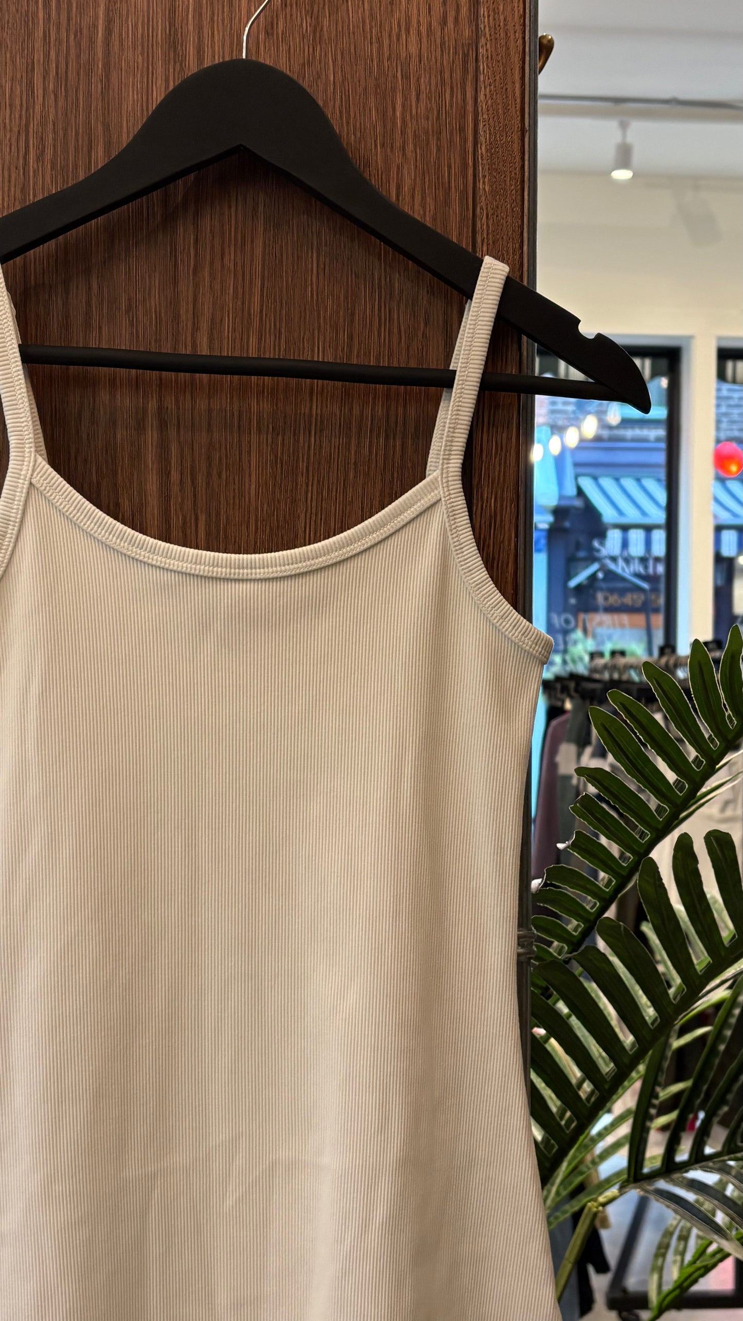 TNA - Size S