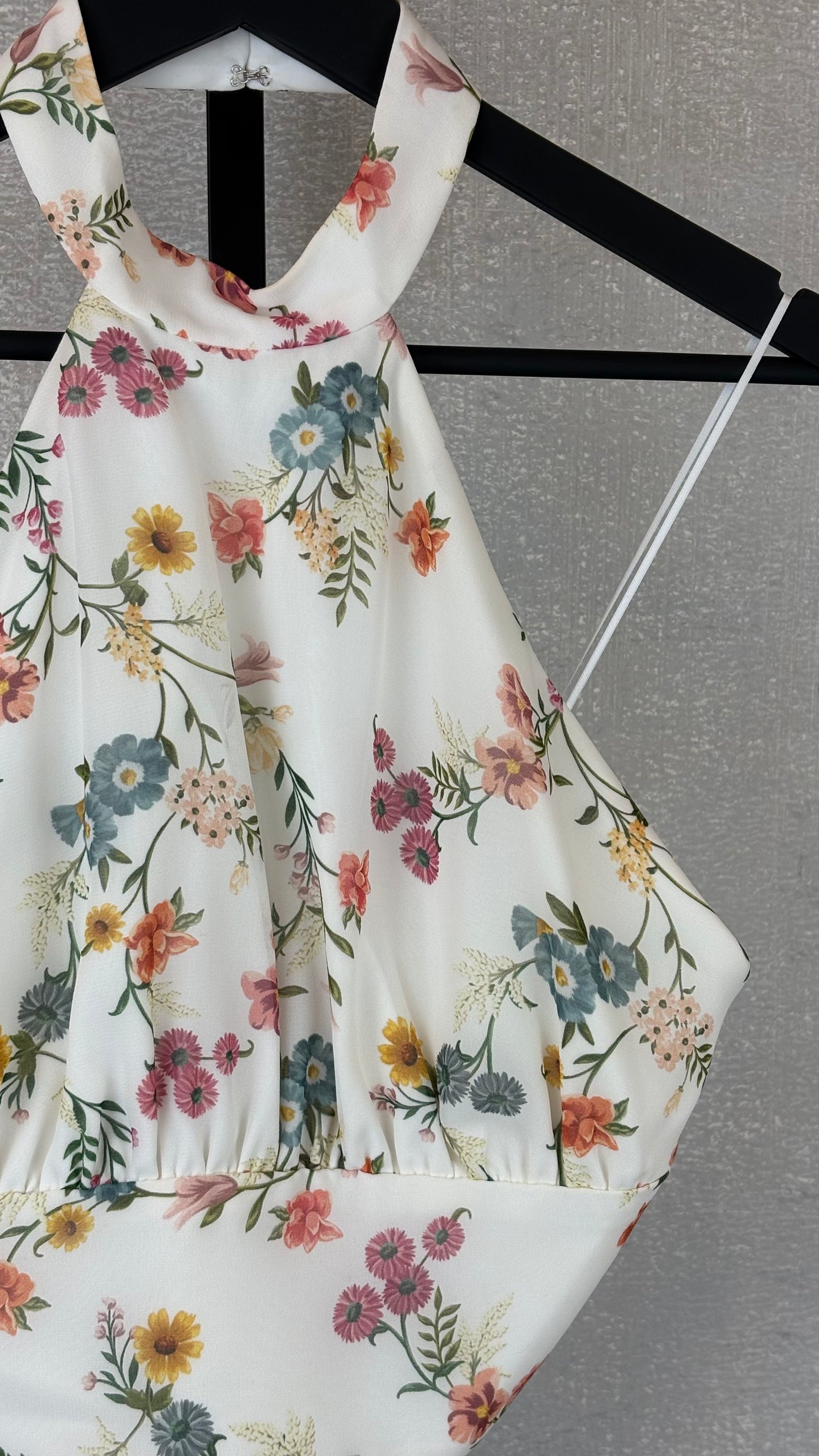 Amanda Uprichard - Size M