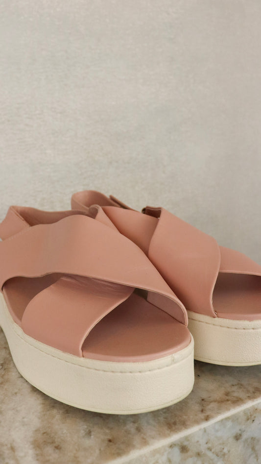 Vince - Size 9.5