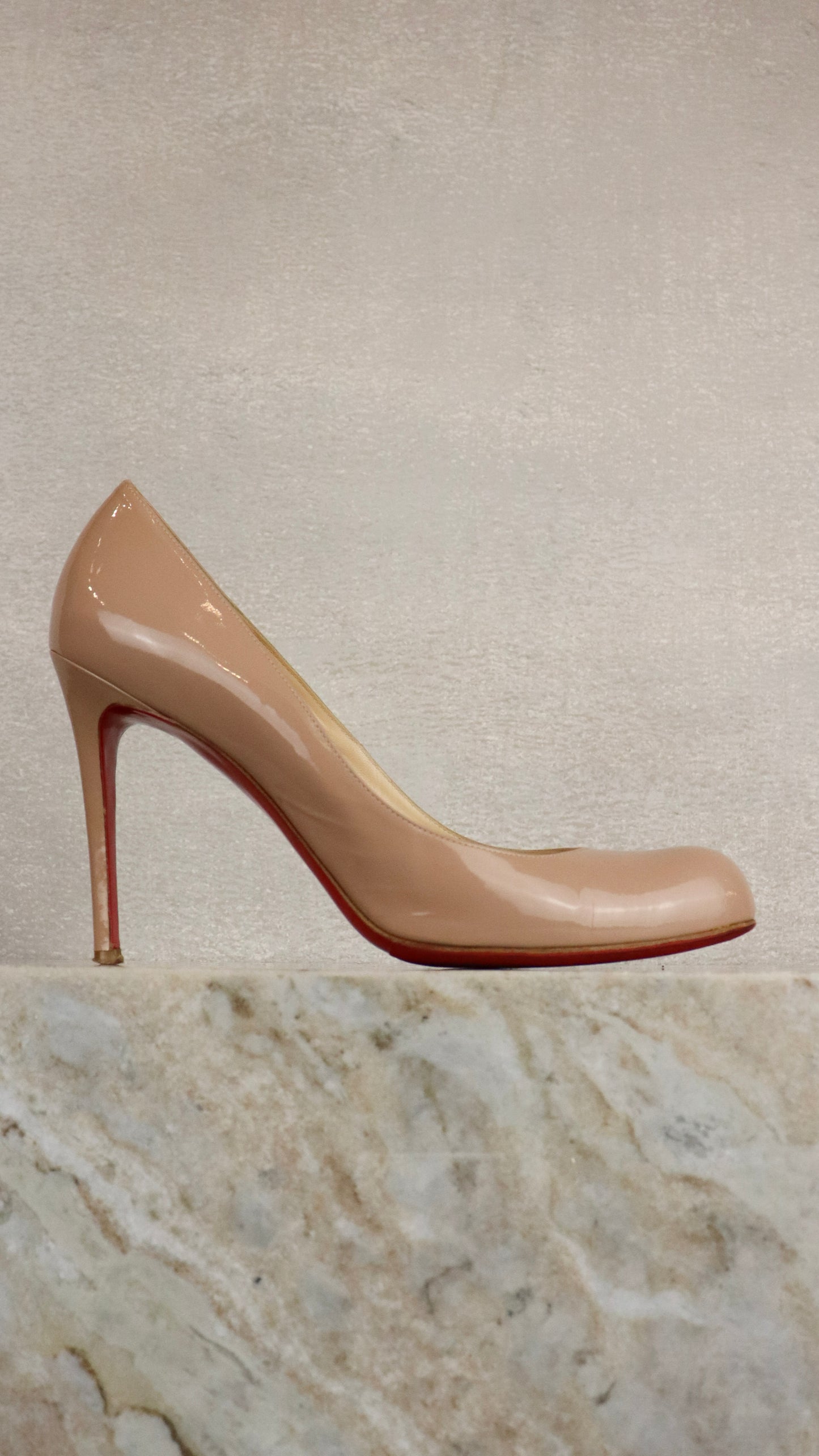 Christian Louboutin - Size 42