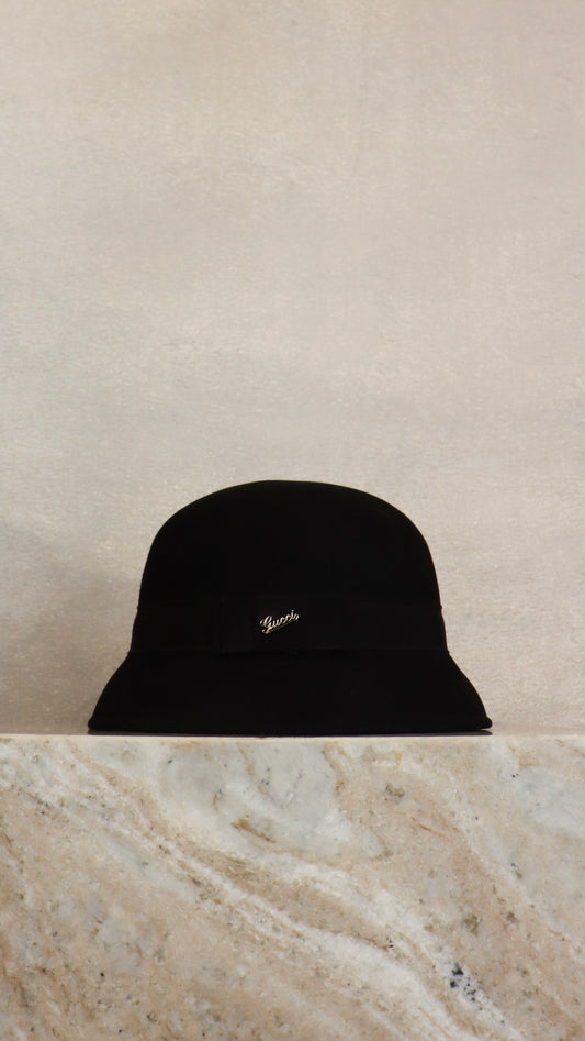 Gucci - Size M