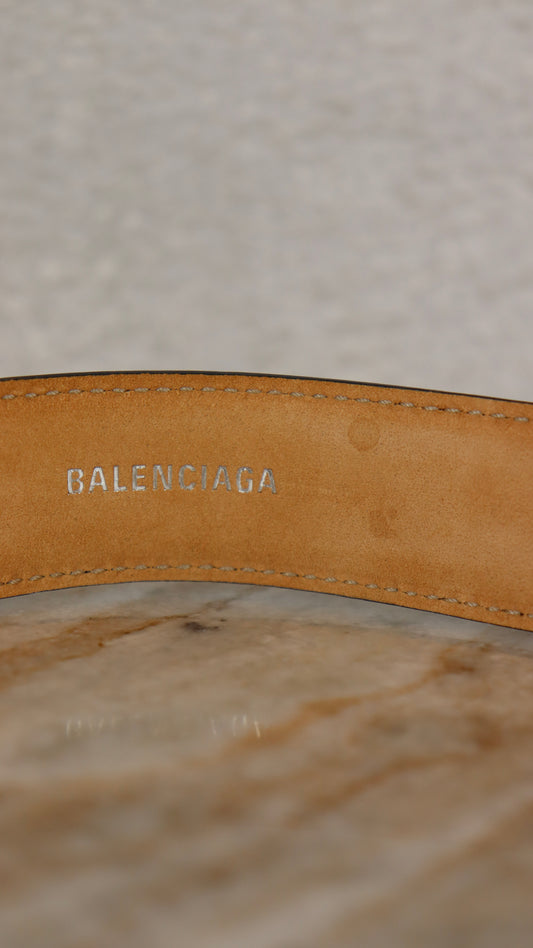 Balenciaga - Size 80