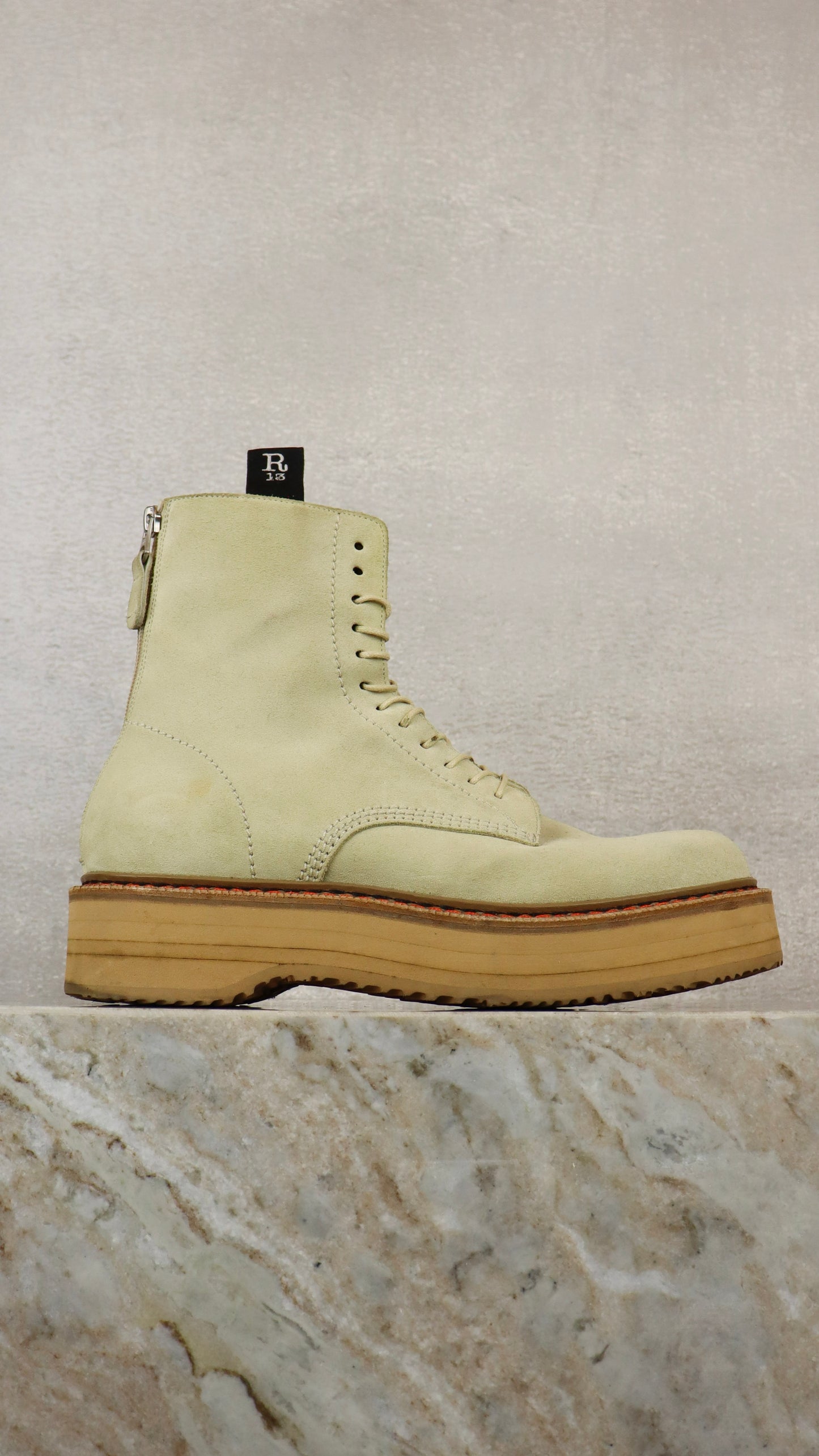 R13 - Size 9