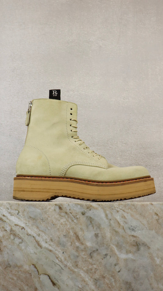 R13 - Size 9