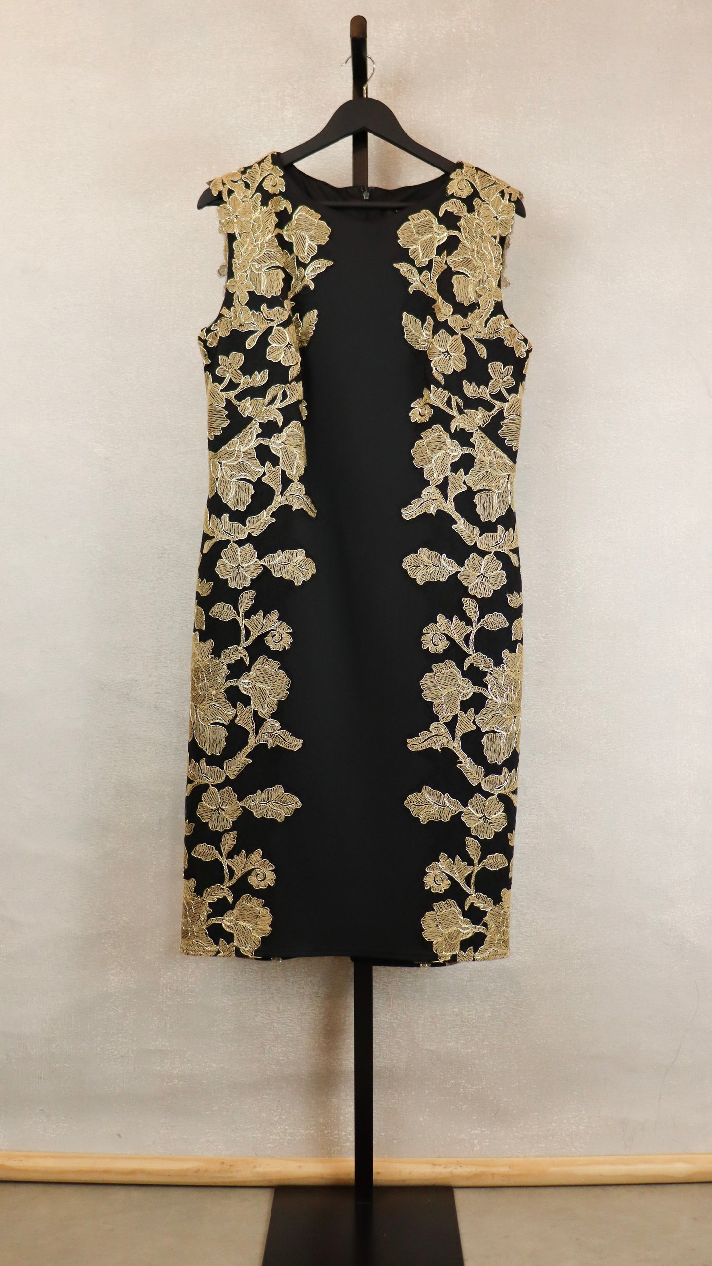 Tadashi Shoji - Size 14