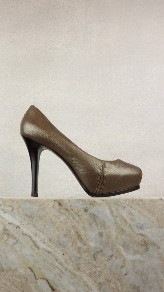 Fendi - Size 38