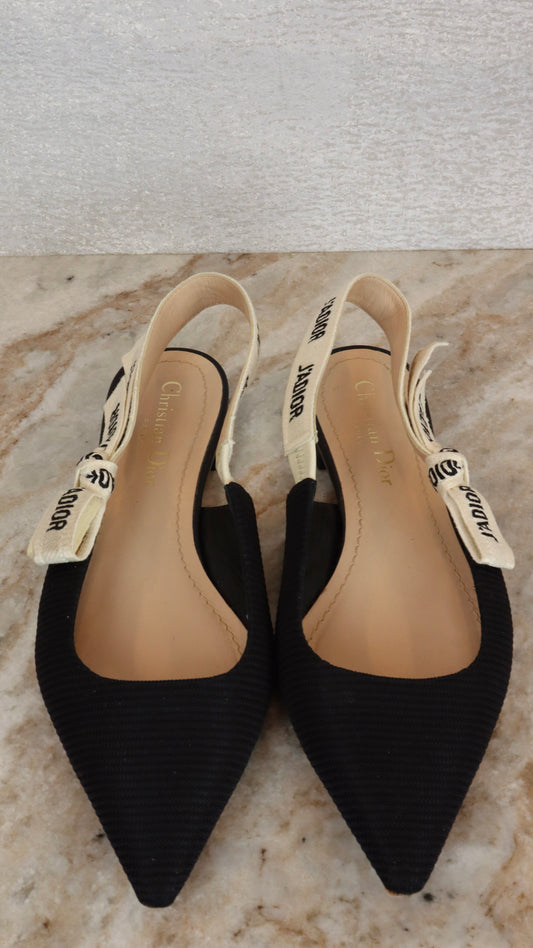 Christian Dior - Size 37.5