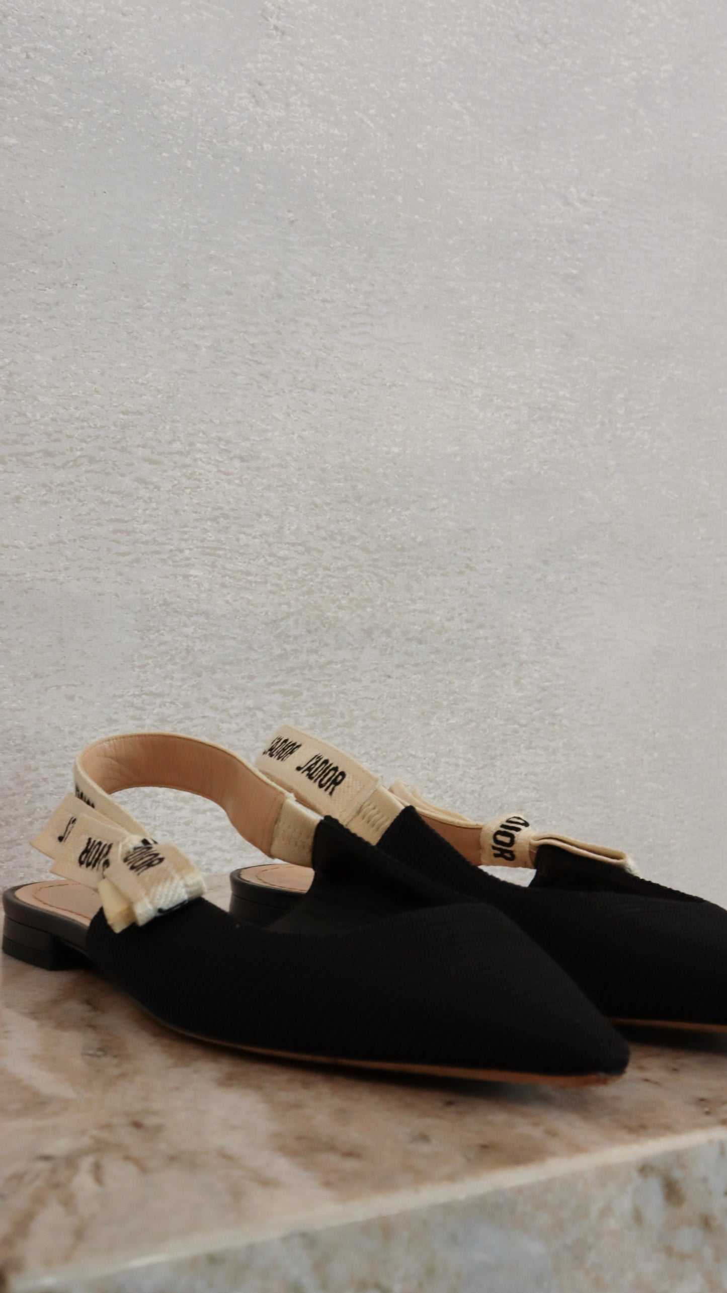 Christian Dior - Size 37.5