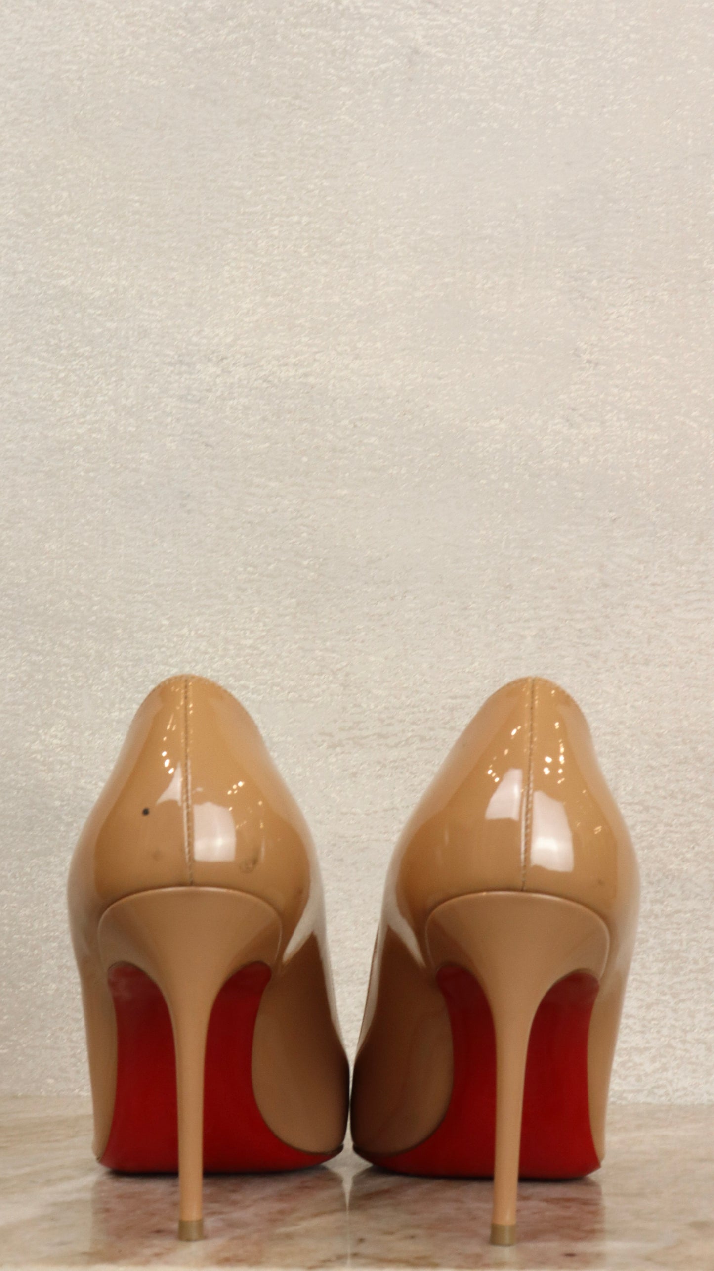 Christian Louboutin - Size 39.5