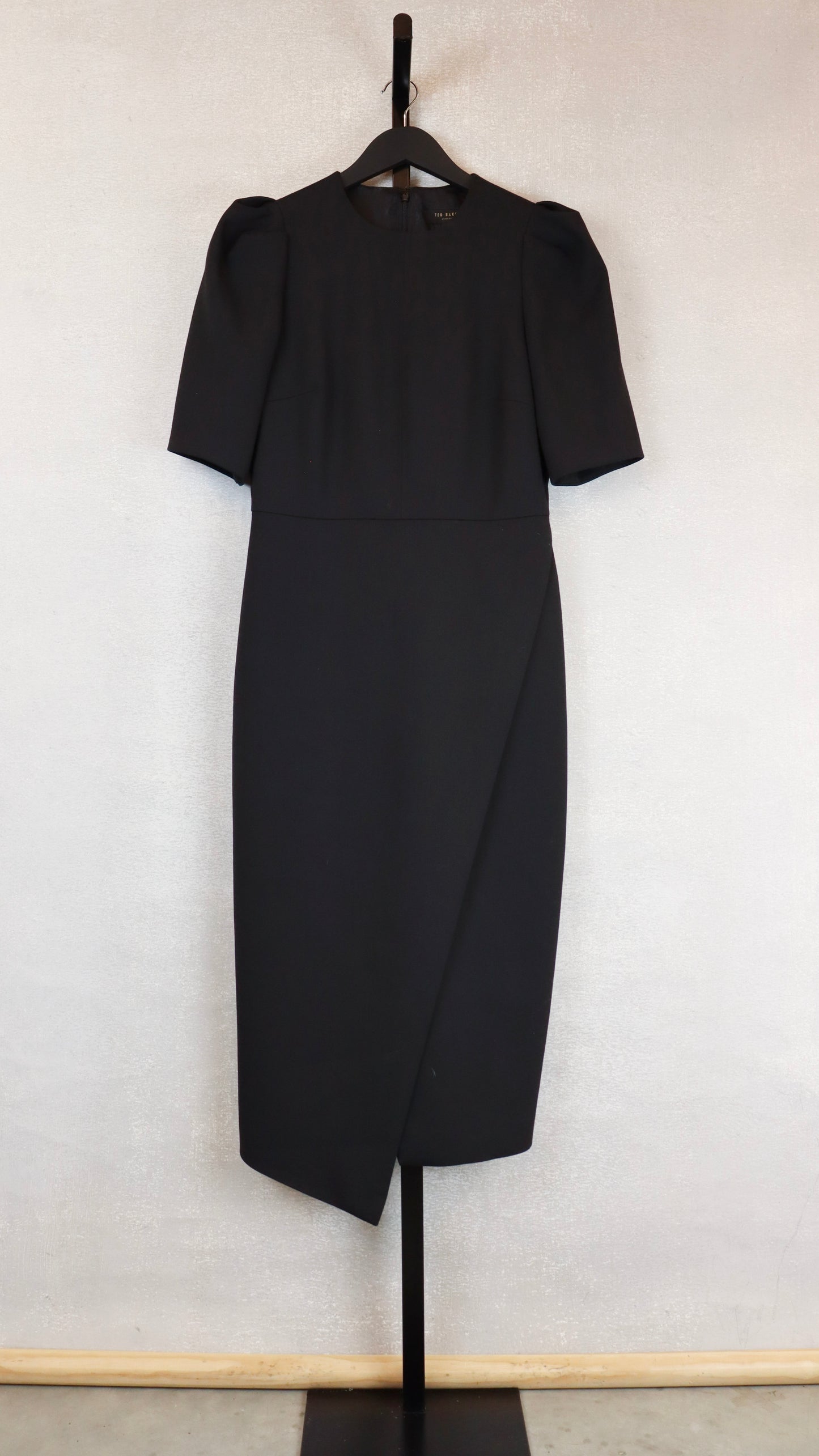 Ted Baker - Size 2