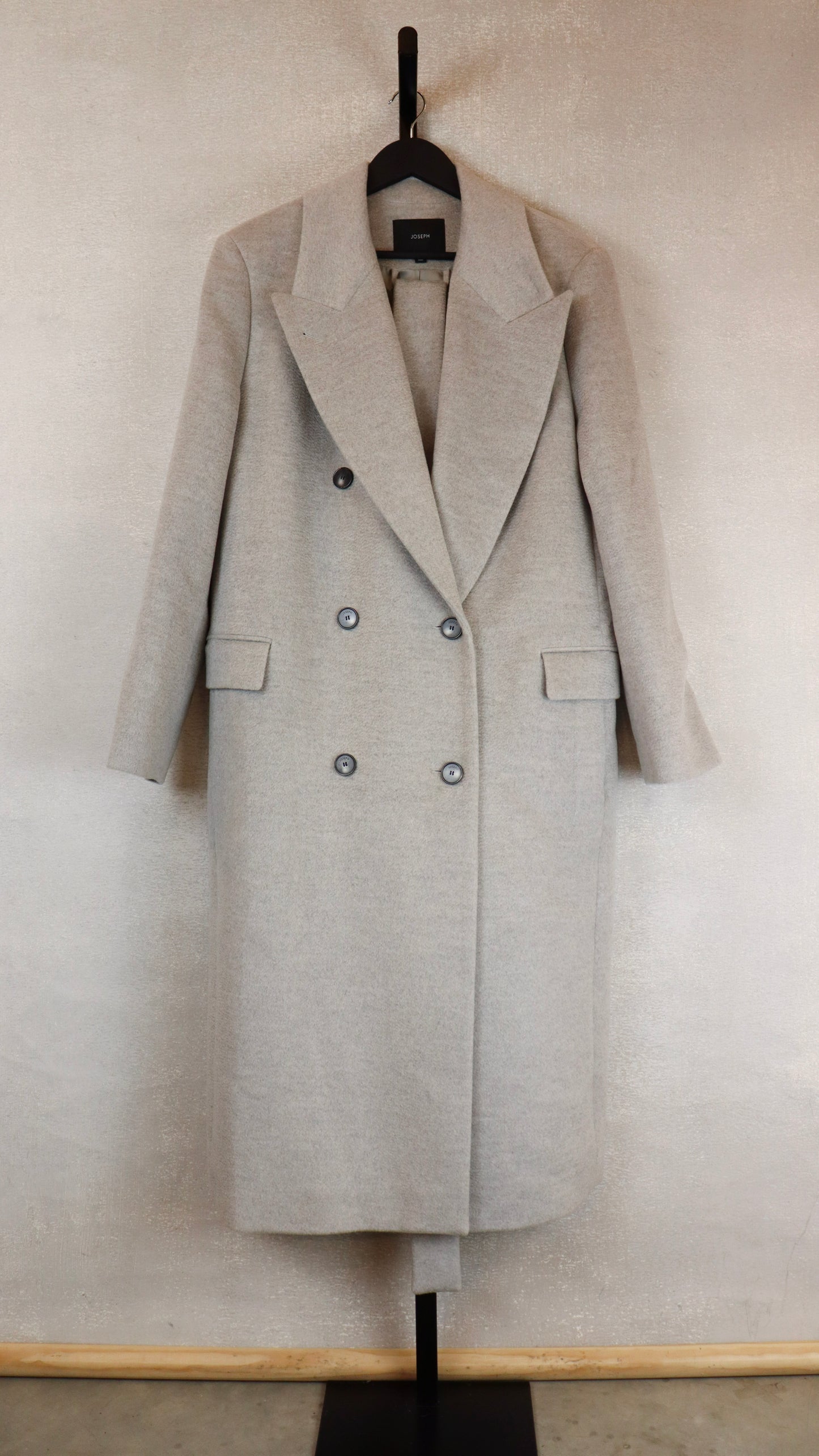 Joseph - Size 42