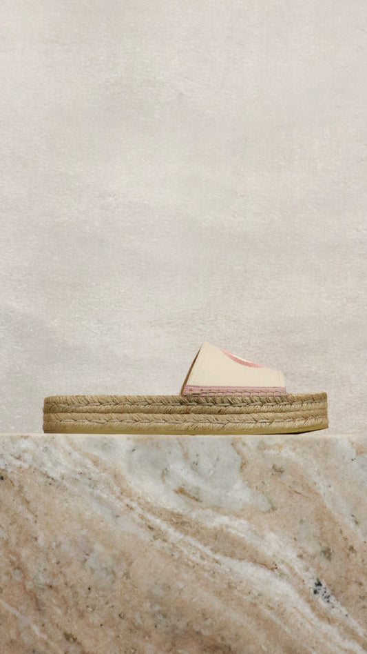 Gucci - Size 38.5
