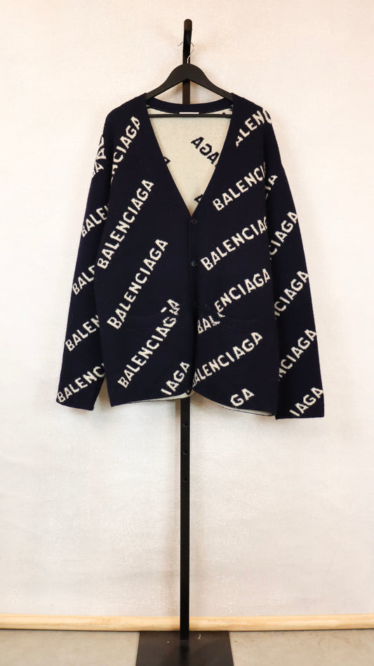 Balenciaga - Size L