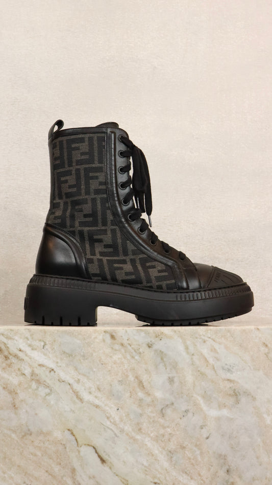 Fendi - Size 40