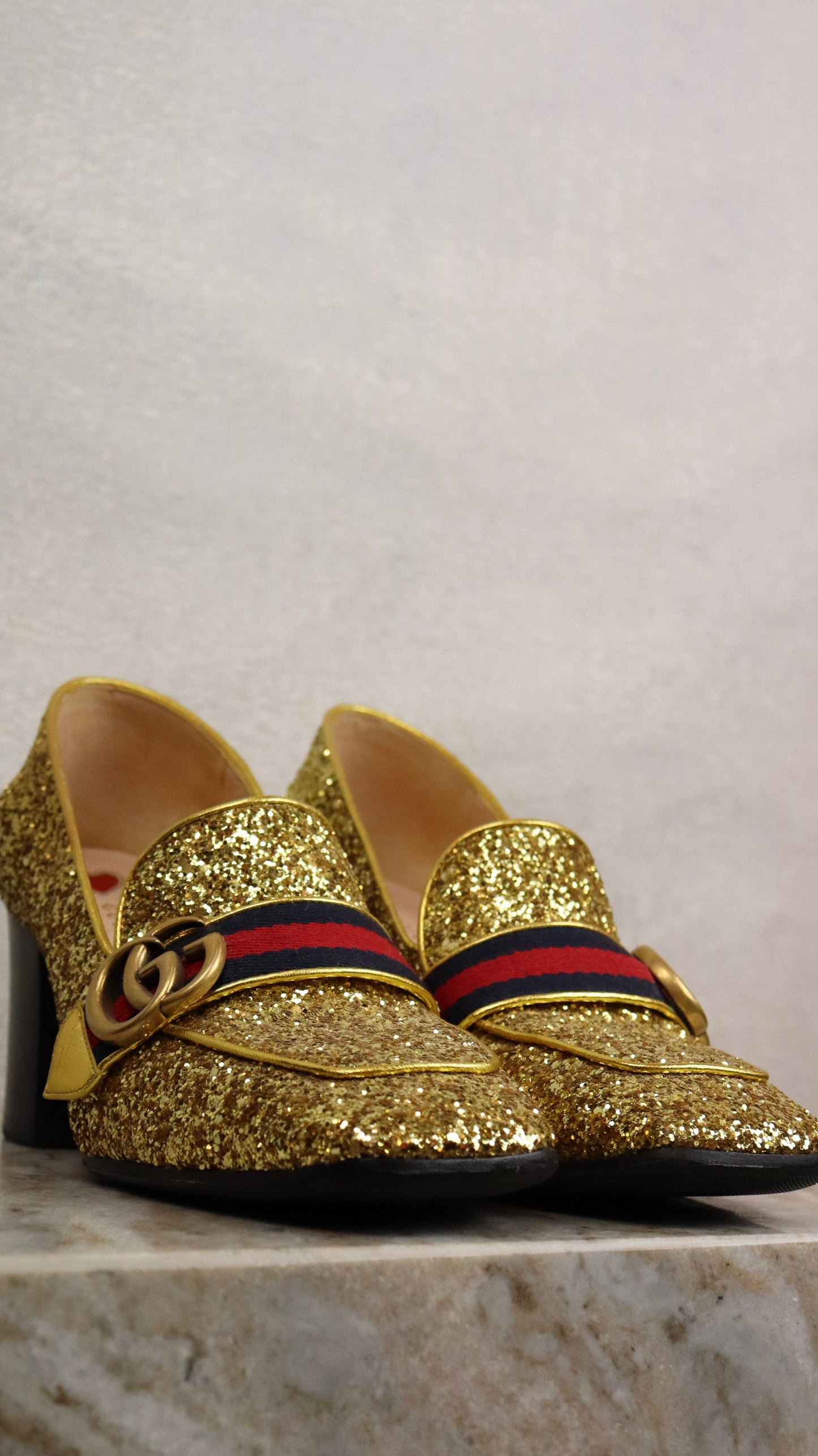 Gucci - Size 39.5