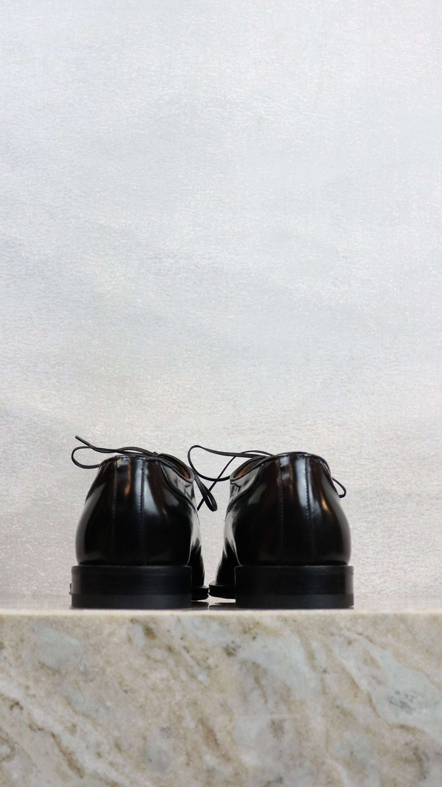 Ferragamo - Size 6EE