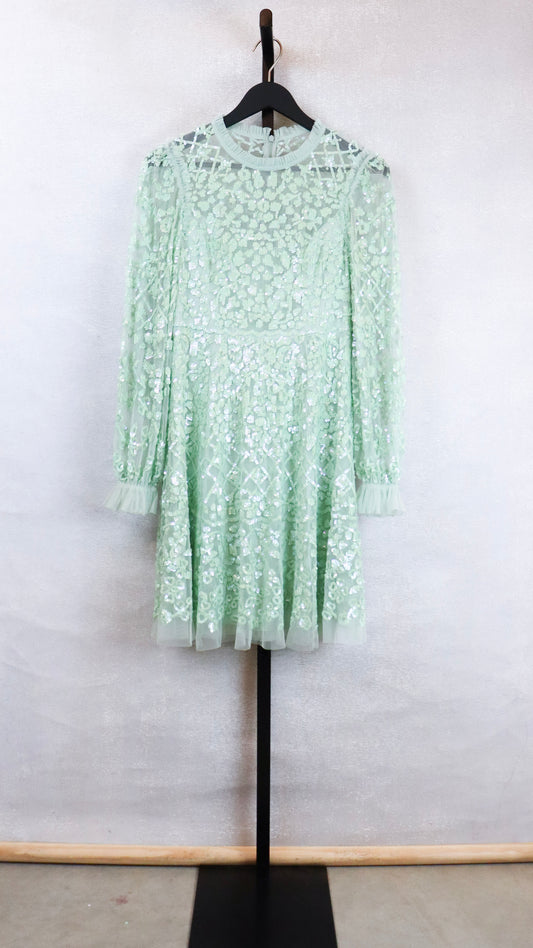 Needle and Thread - Size S