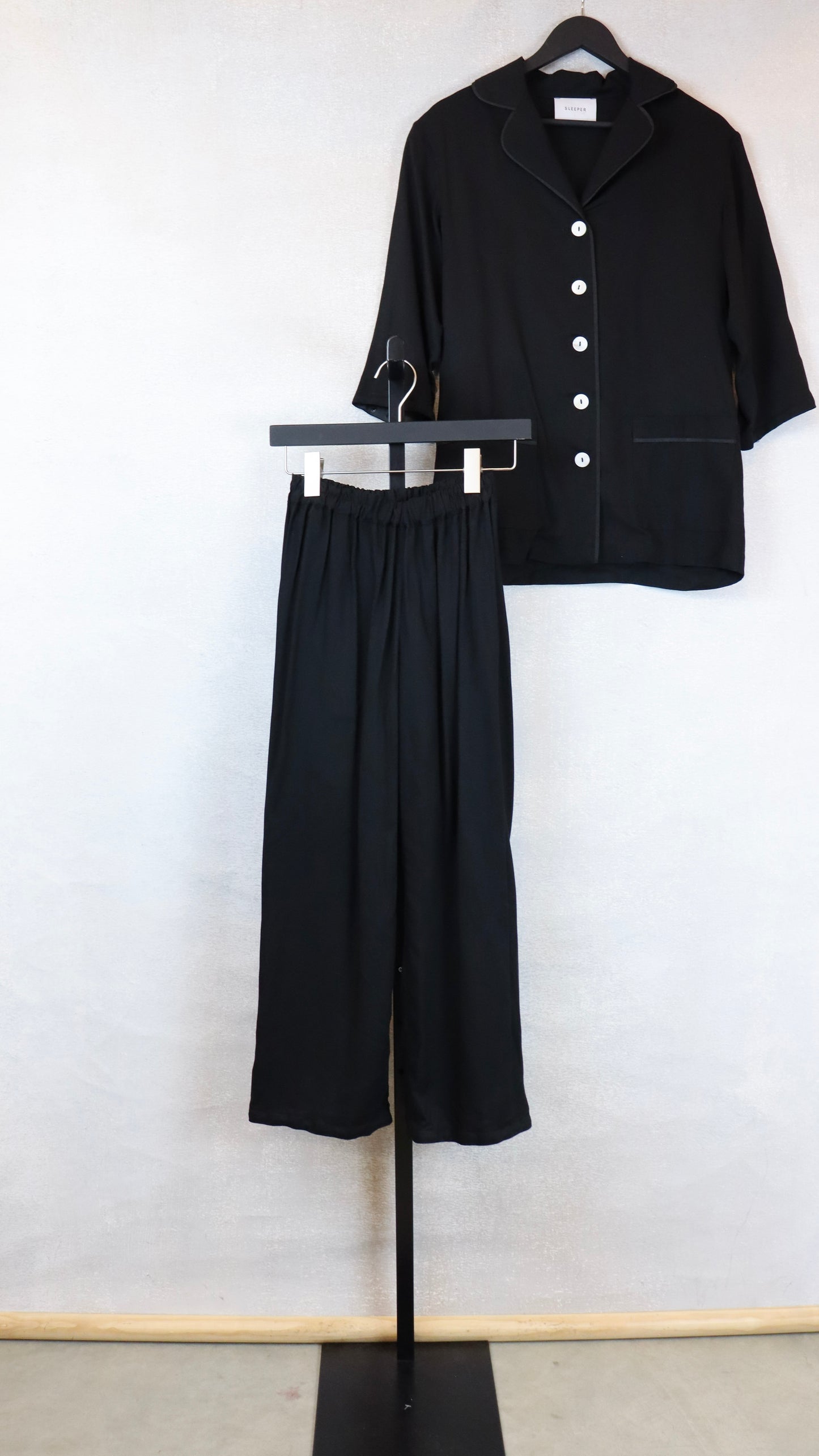 Sleeper - Size XS