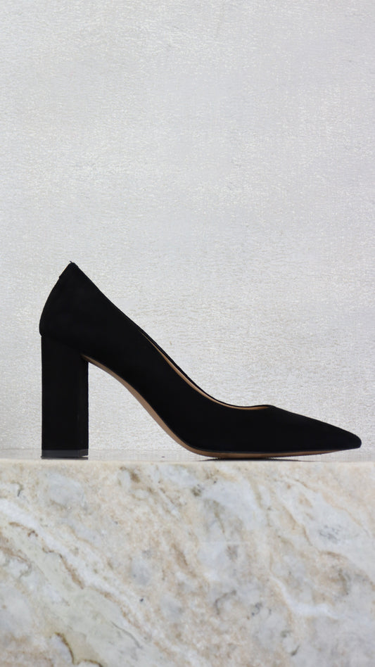 BOSS Hugo Boss - Size 37.5