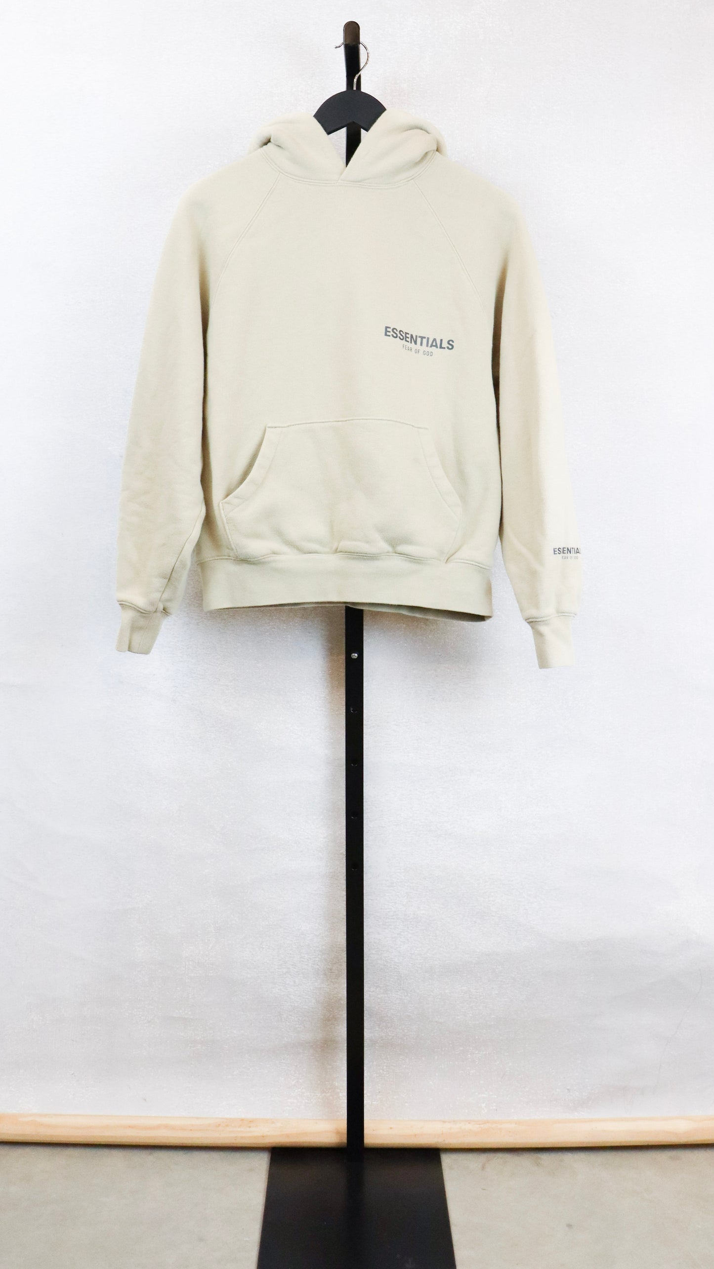 Essentials - Size XXS