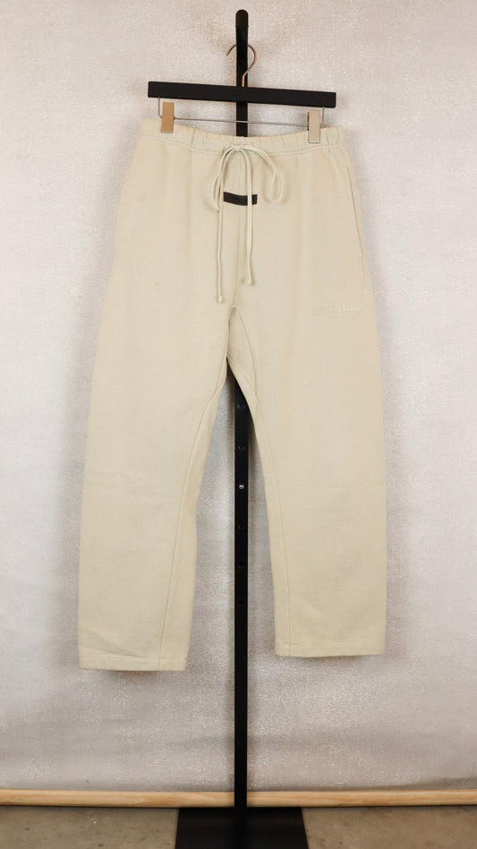 Essentials - Size S