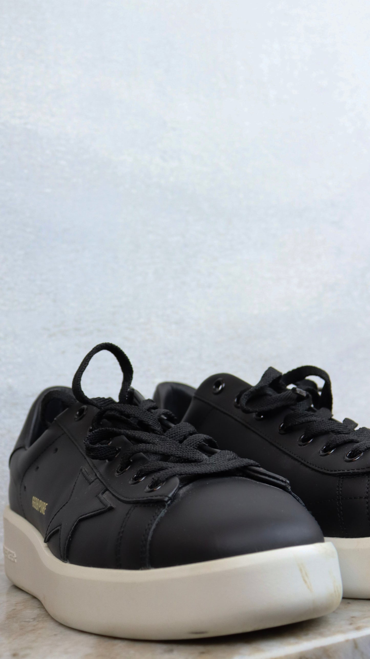 Golden Goose - Size 41